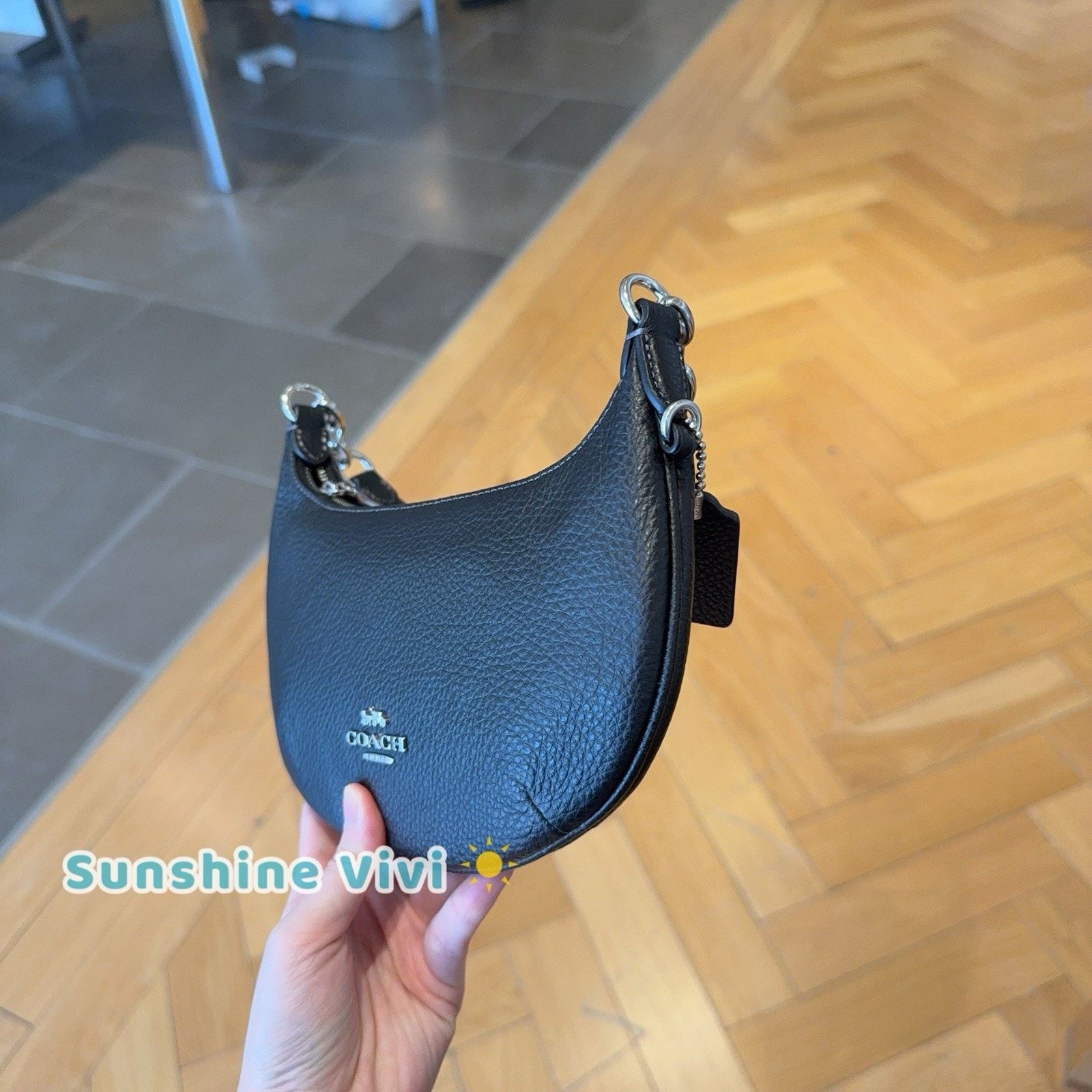 Coach NWT Coach Mini Payton Bag CEL08 black Refined pebble leather Size ONE SIZE - 2 Thumbnail
