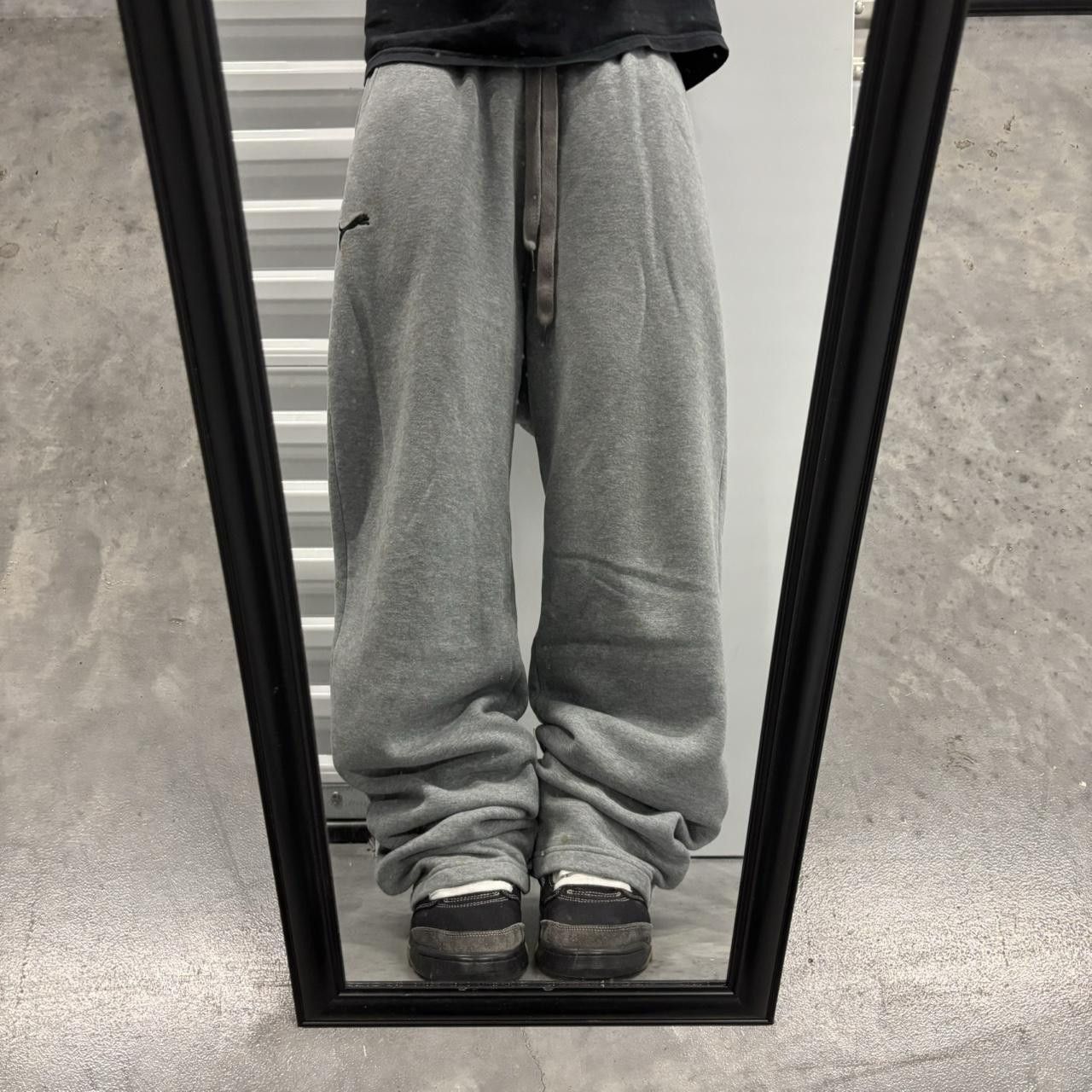 Japanese Brand × Vintage Crazy Vintage Y2K/2000s Baggy Light Grey Skater Essential Sweatpants! Size US 32 / EU 48 - 1 Thumbnail