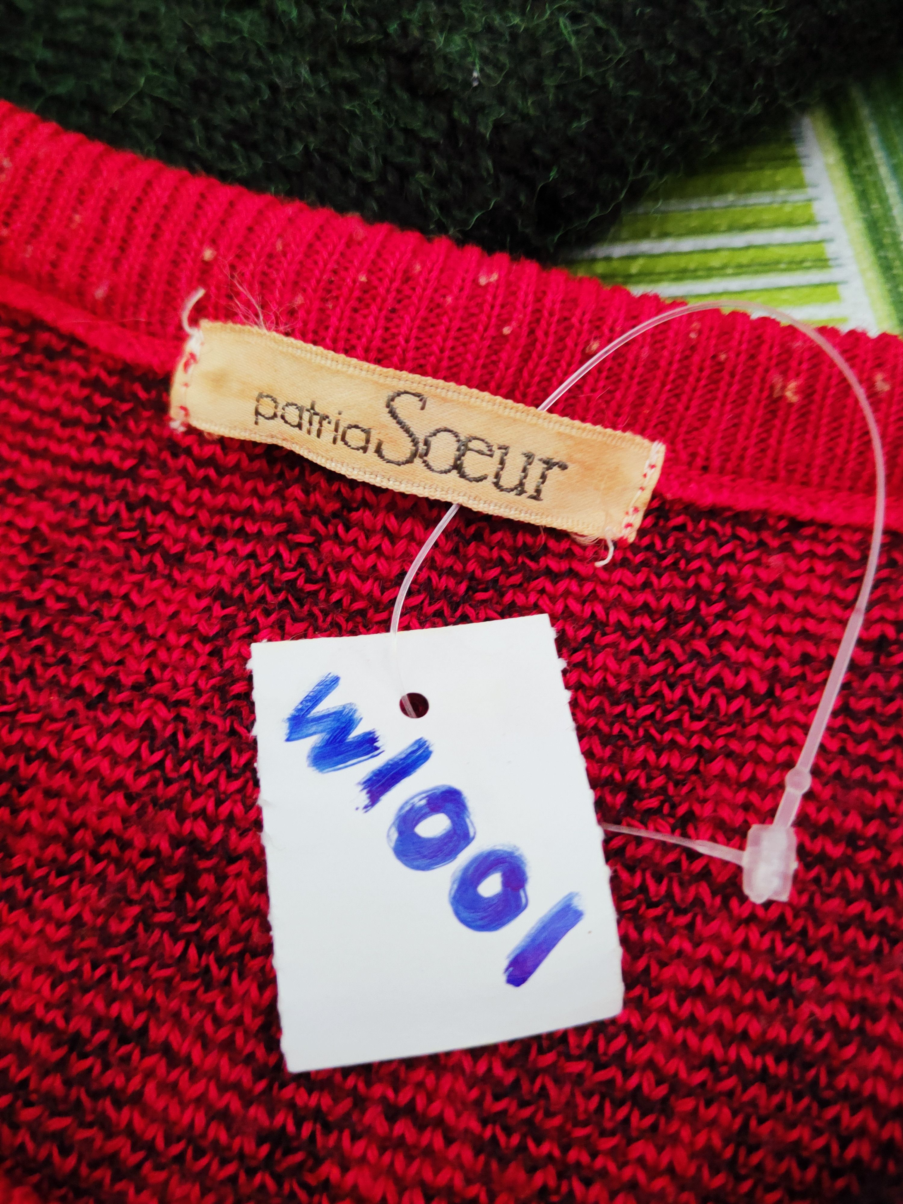 Homespun Knitwear × Japanese Brand × Vintage Patria Soeur Red Black Knitwear Sweatshirts #W1001 Size S / US 4 / IT 40 - 12 Thumbnail