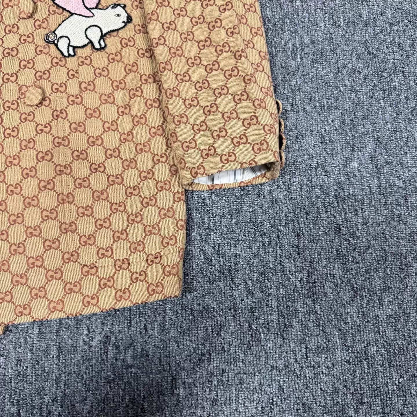 Gucci Gucci GG Monogram Pig Embroidered Suit Jacket 44 Size 44R - 3 Thumbnail