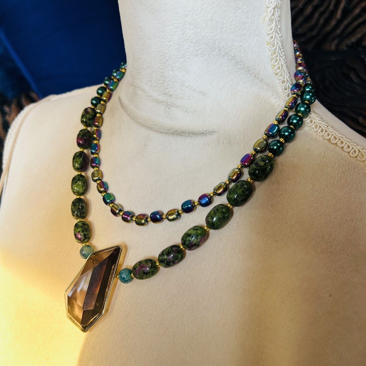 Handmade Handcrafted double strand oil slick peacock pearl necklace Size ONE SIZE - 3 Thumbnail