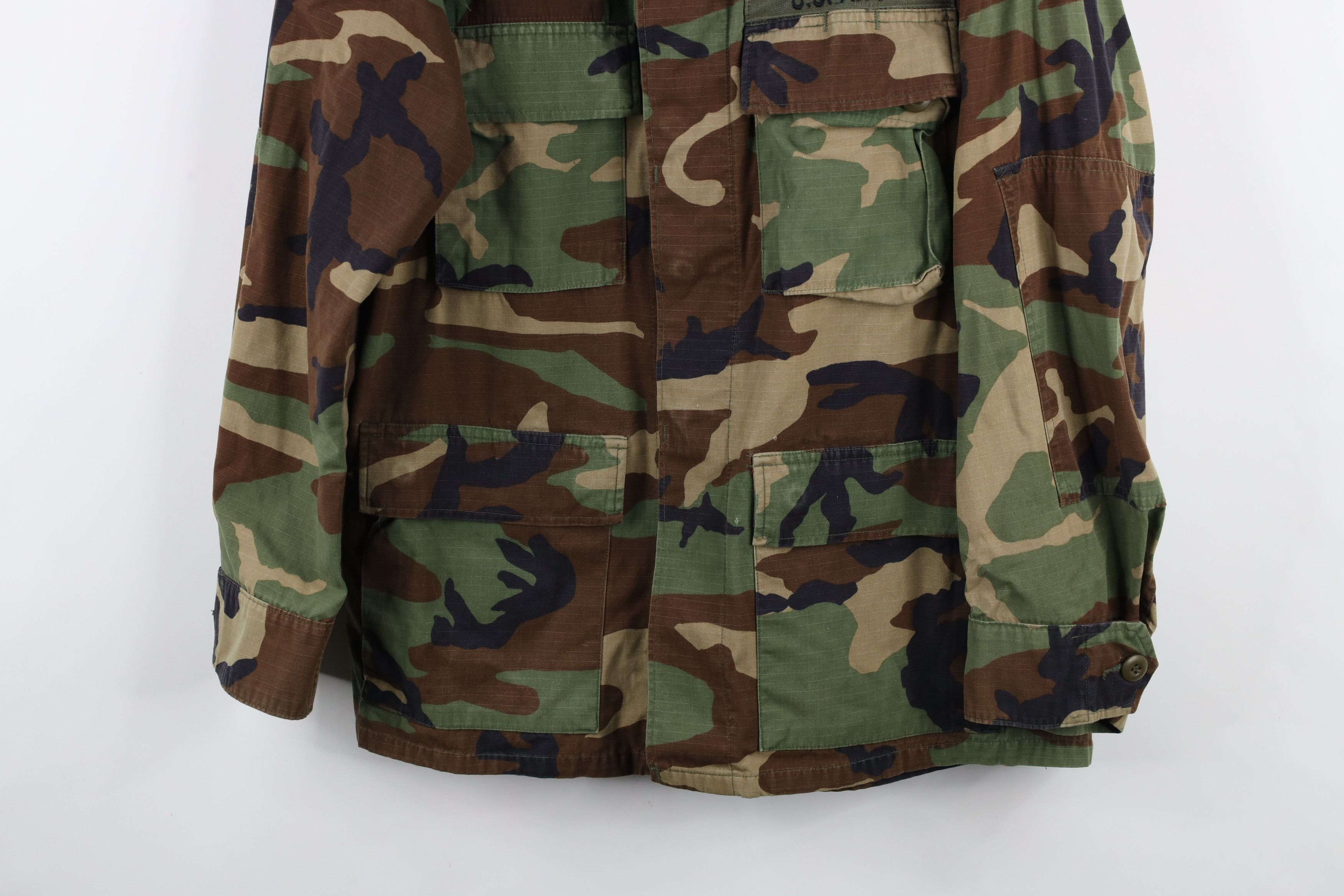 Vintage Vintage 90s Military Woodland Camouflage Combat Jacket USA Size US M / EU 48-50 / 2 - 3 Thumbnail