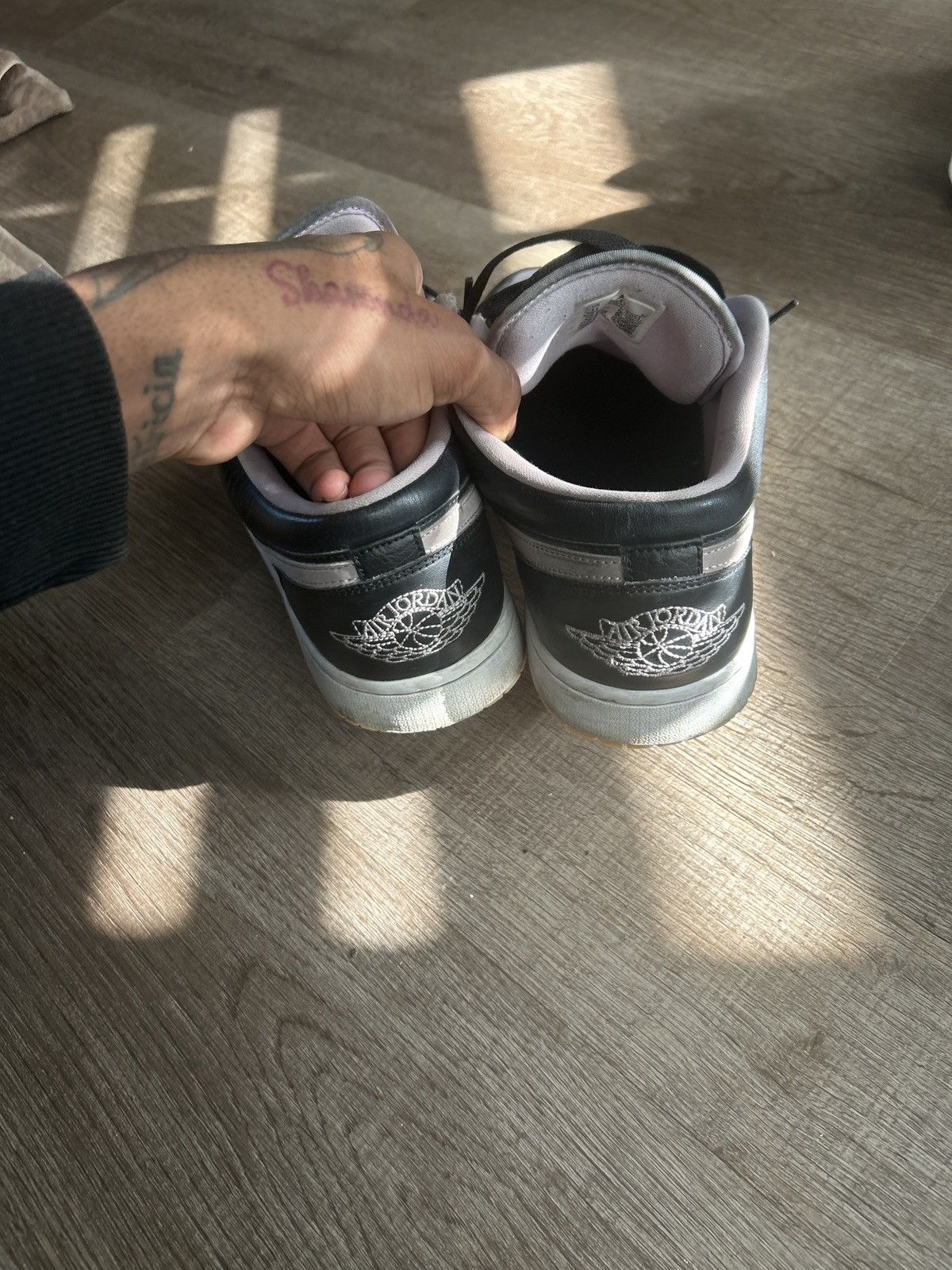 Jordan Brand BLACK & PURPLE Air jordan 1’s Size US 11 / EU 44 - 3 Thumbnail