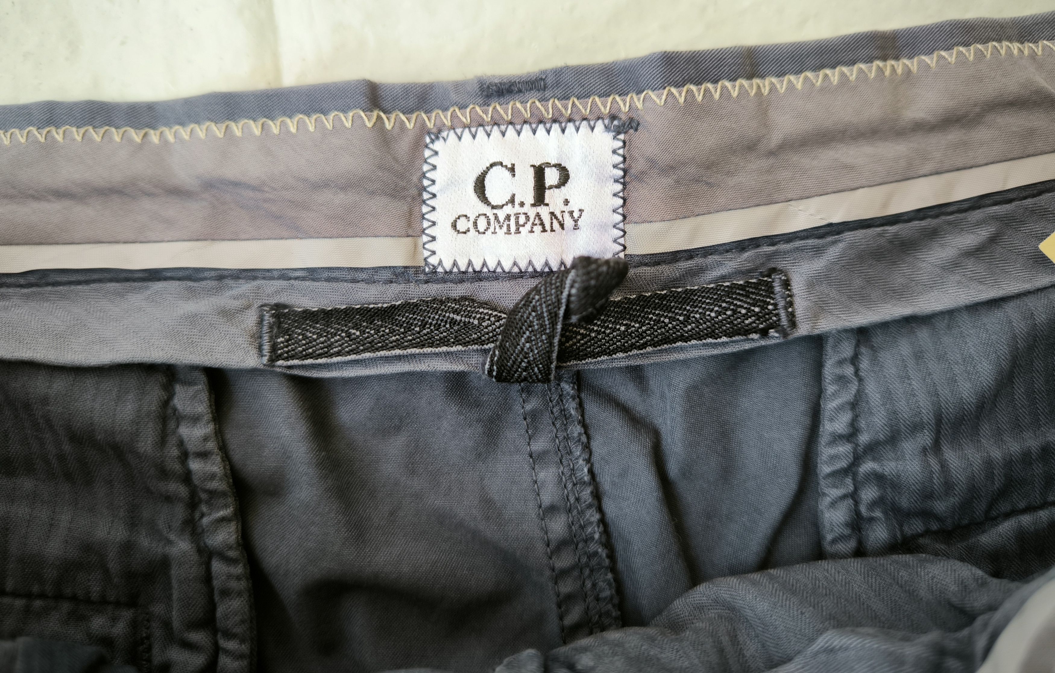 C.P. Company C.P. COMPANY distressed pants Size US 30 / EU 46 - 6 Thumbnail