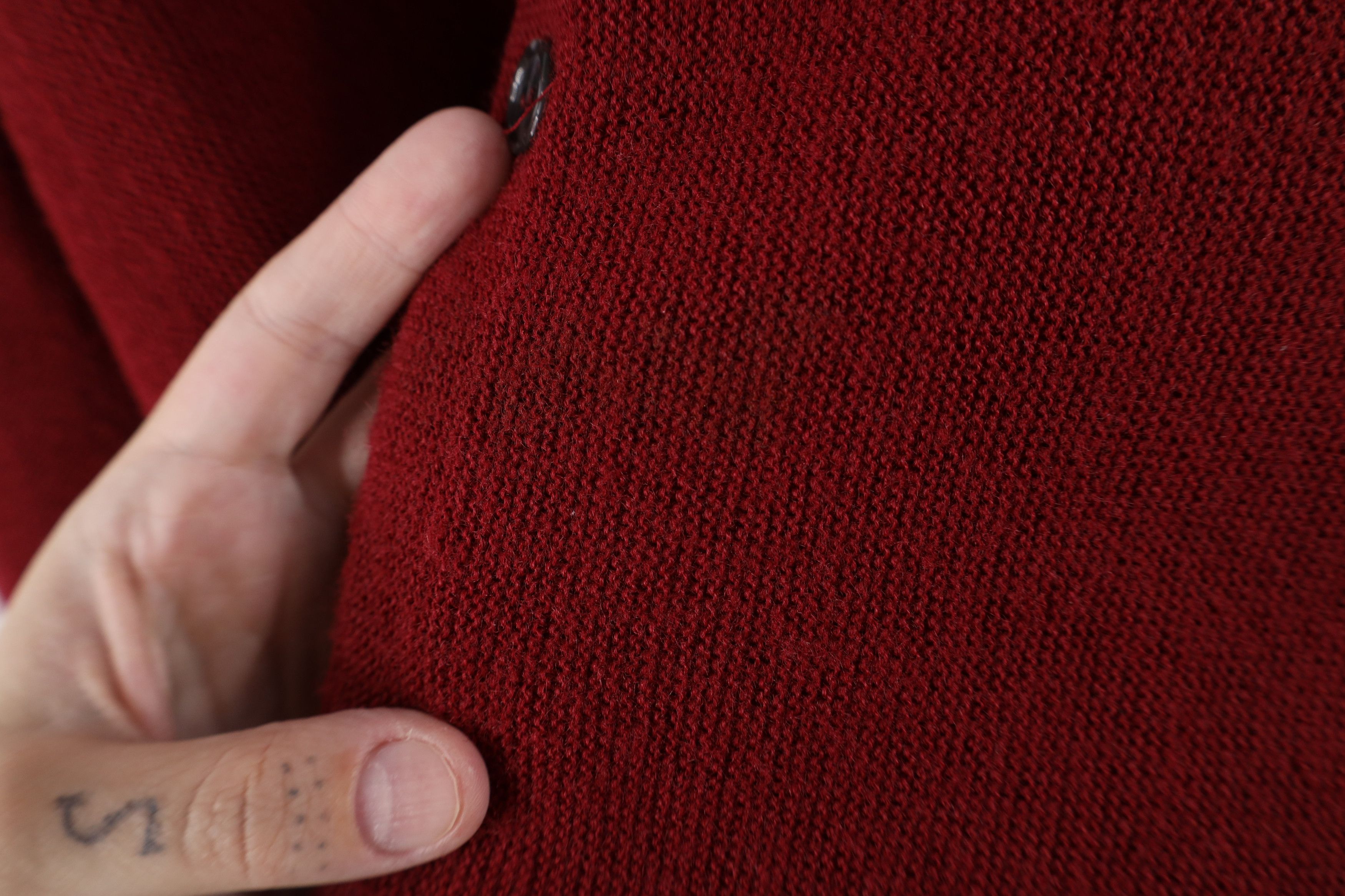 Vintage Vintage 70s Streetwear Knit Button Cardigan Sweater Red USA Size US XL / EU 56 / 4 - 5 Thumbnail
