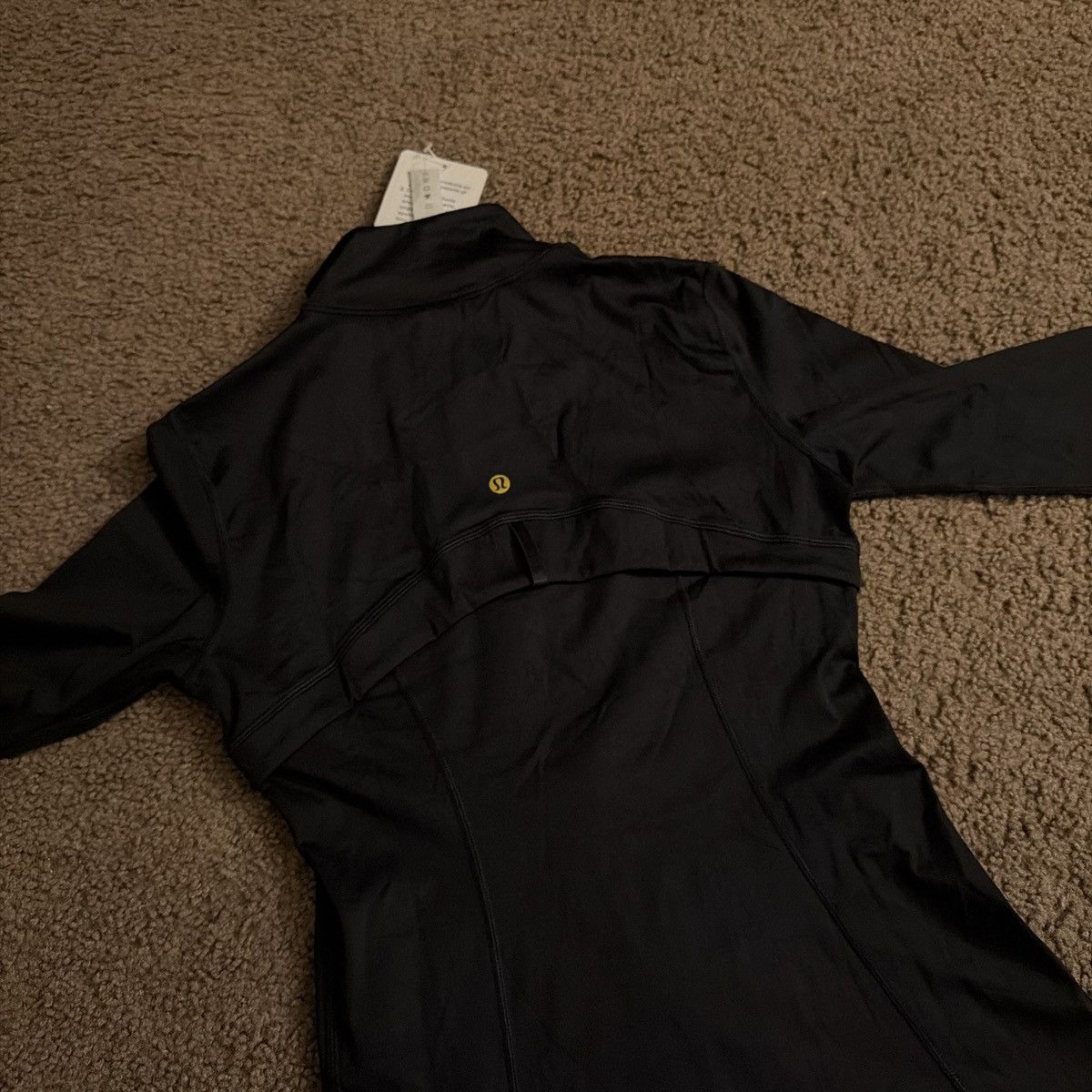Lululemon Lululemon black with gold zippers Size M / US 6-8 / IT 42-44 - 3 Thumbnail