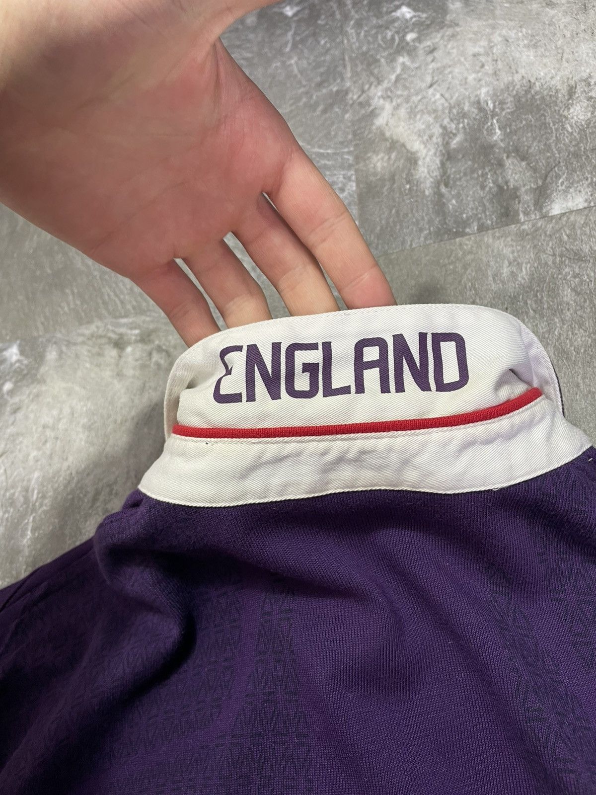Nike Vintage Nike Rugby Jersey England O2 Purple Rare Size XL Size US XL / EU 56 / 4 - 4 Thumbnail