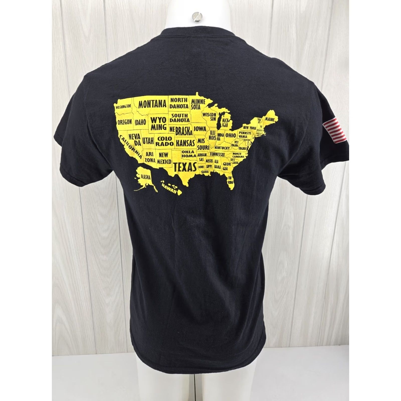 Gildan VINTAGE The Marshall Tucker Band Live On Cloud 9 Logo T Shirt Concert Tour Medium Shirt Mens Black Cotton Logo Double-Sided 90s Size US M / EU 48-50 / 2 - 2 Thumbnail