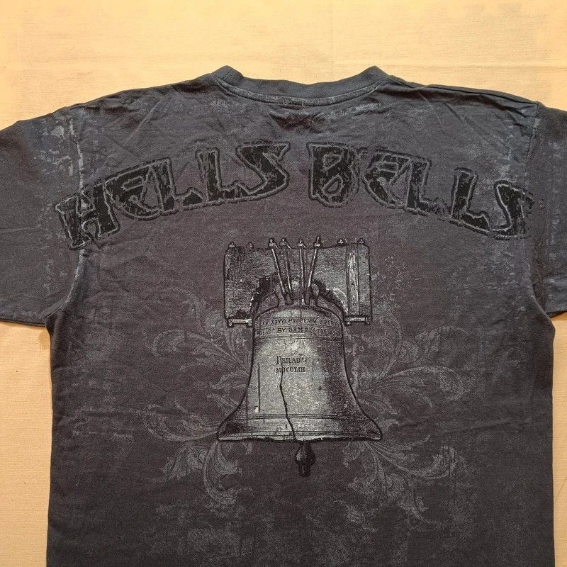 AC/DC AC/DC Hells Bells Gray Tshirt M Band Tee Big Graphic Print Size US M / EU 48-50 / 2 - 12 Thumbnail