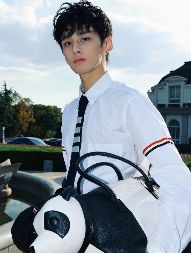 Thom Browne Thom Browne Classic double-sleeved shirt 2503-Nextarrow Size US XS / EU 42 / 0 - 8 Thumbnail
