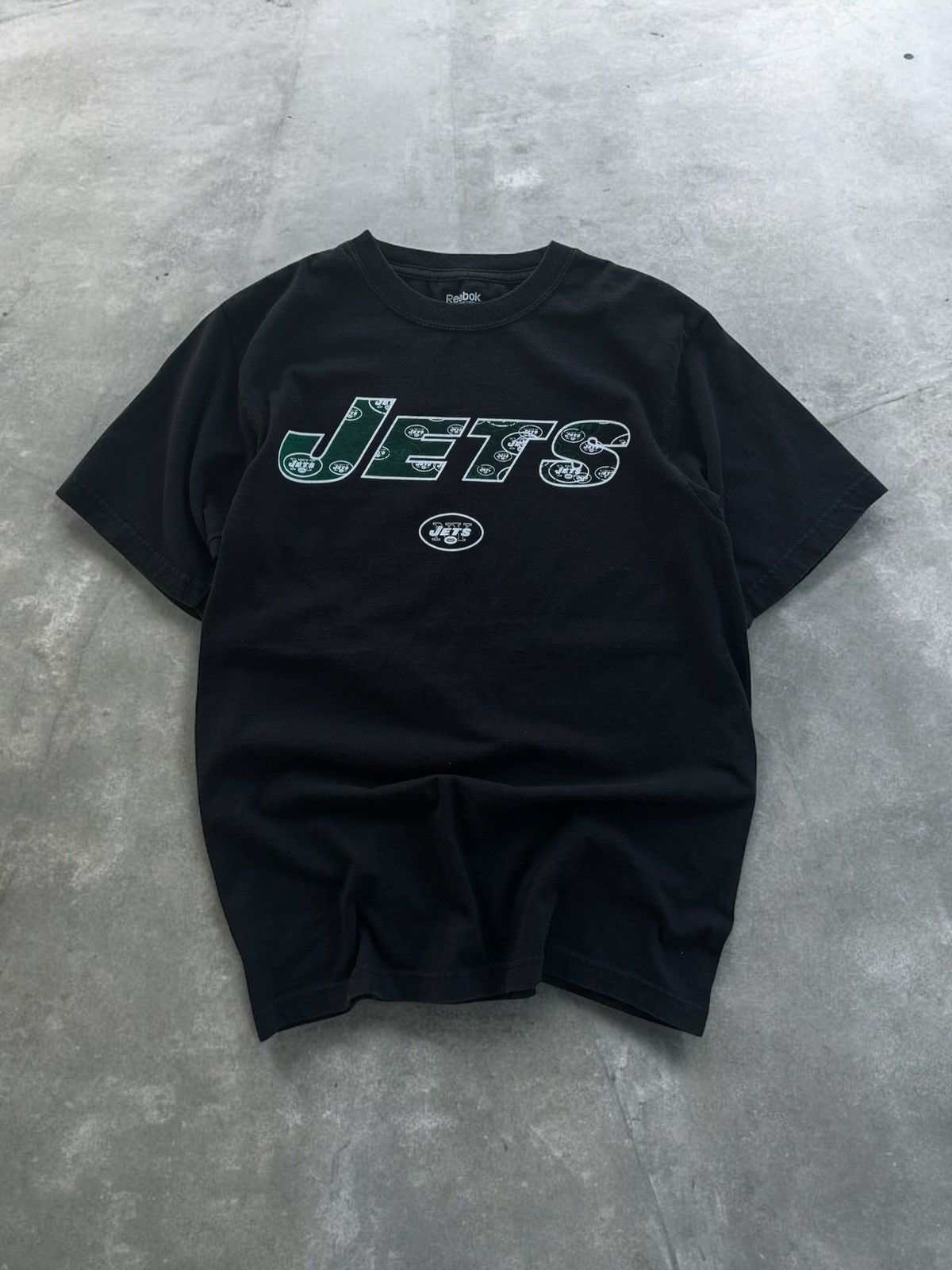 NFL × Reebok × Vintage Y2K NEW YORK JETS GRAPHIC TEE! REEBOK SIZE MEDIUM Size US M / EU 48-50 / 2 - 1 Thumbnail