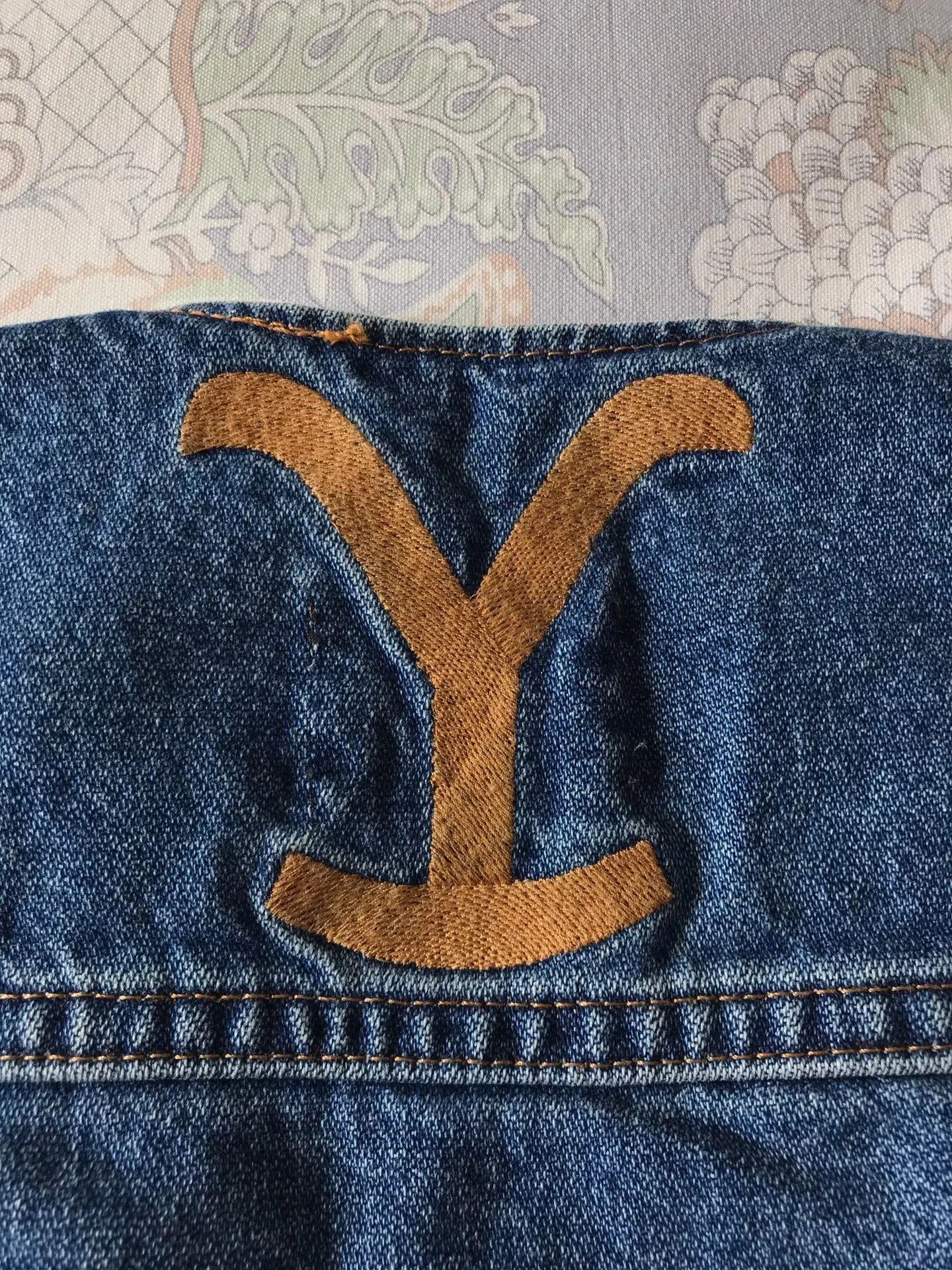 Wrangler Wrangler x Yellowstone Denim Vest. Size US M / EU 48-50 / 2 - 5 Thumbnail