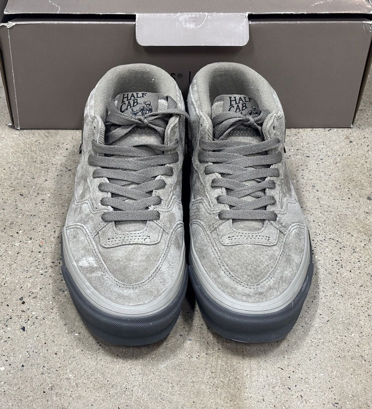 Vans × Wtaps Wtaps x Vans Vault Og Half Cab Lx Coyote Size US 10 / EU 43 - 2 Thumbnail