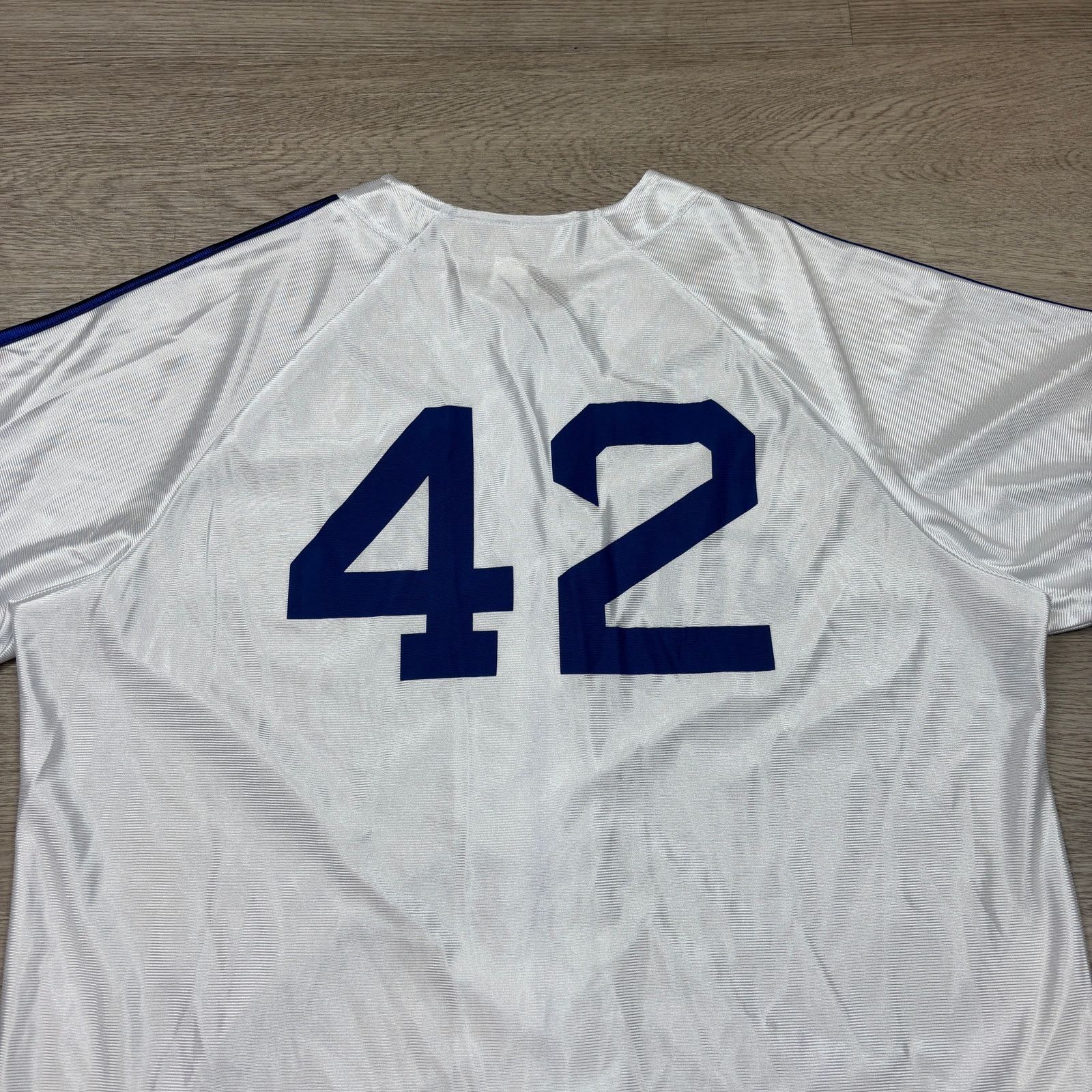 MLB Stadium Giveaway Dodgers Jackie Robinson 42 Jersey XL Size US XL / EU 56 / 4 - 5 Thumbnail