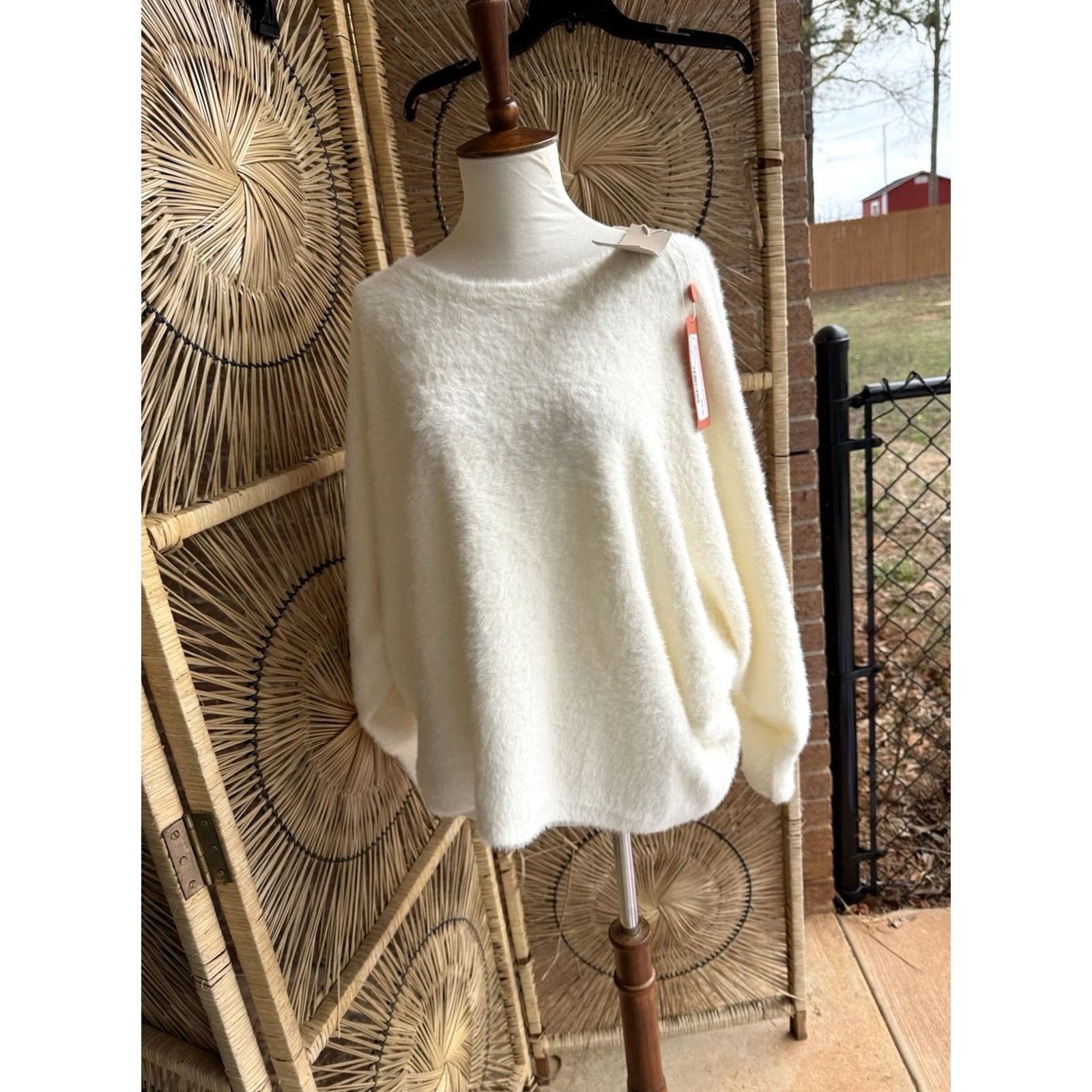Coach ACOA Off The Shoulder White Fuzzy Sweater L Women Pullover, Cozy Eye-Lash Knit, New Size L / US 10 / IT 46 - 4 Thumbnail