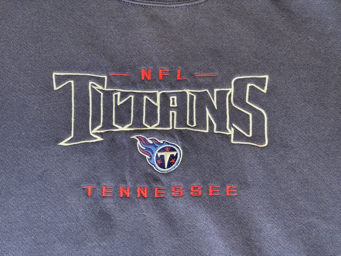NFL × Vintage Tennessee Titans Embroidered Crewneck Pullover Sweatshirt Size US M / EU 48-50 / 2 - 2 Thumbnail