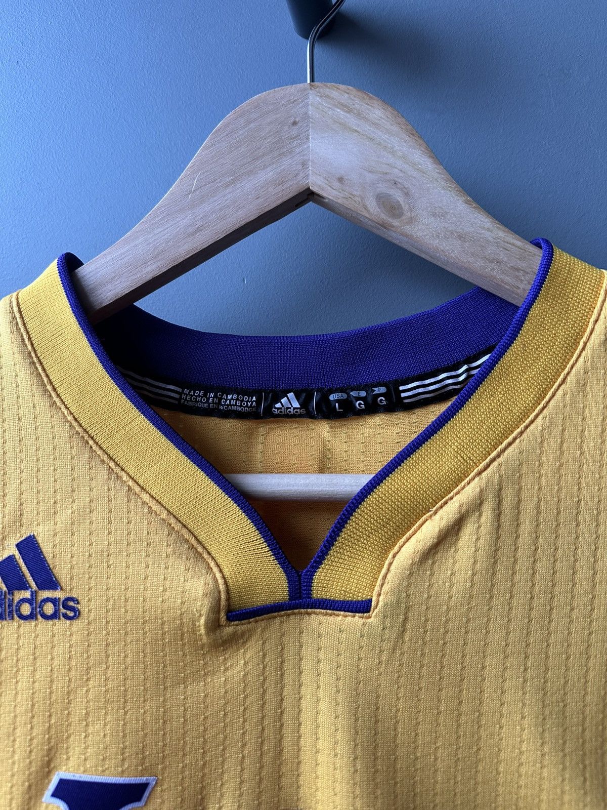 Adidas Adidas NBA Koby Bryant Jersey L (14-16) Size US S / EU 44-46 / 1 - 3 Thumbnail
