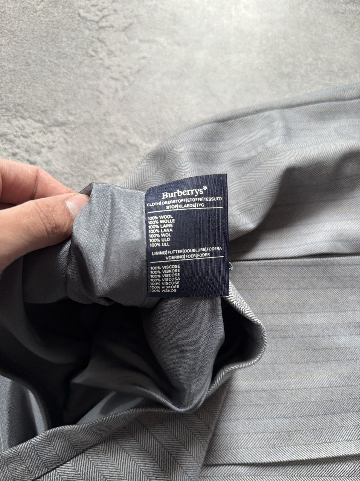 Burberry Vintage Burberrys London Wool Pleated Maxi Zip Skirt 90s Size 32" / US 10 / IT 46 - 7 Thumbnail
