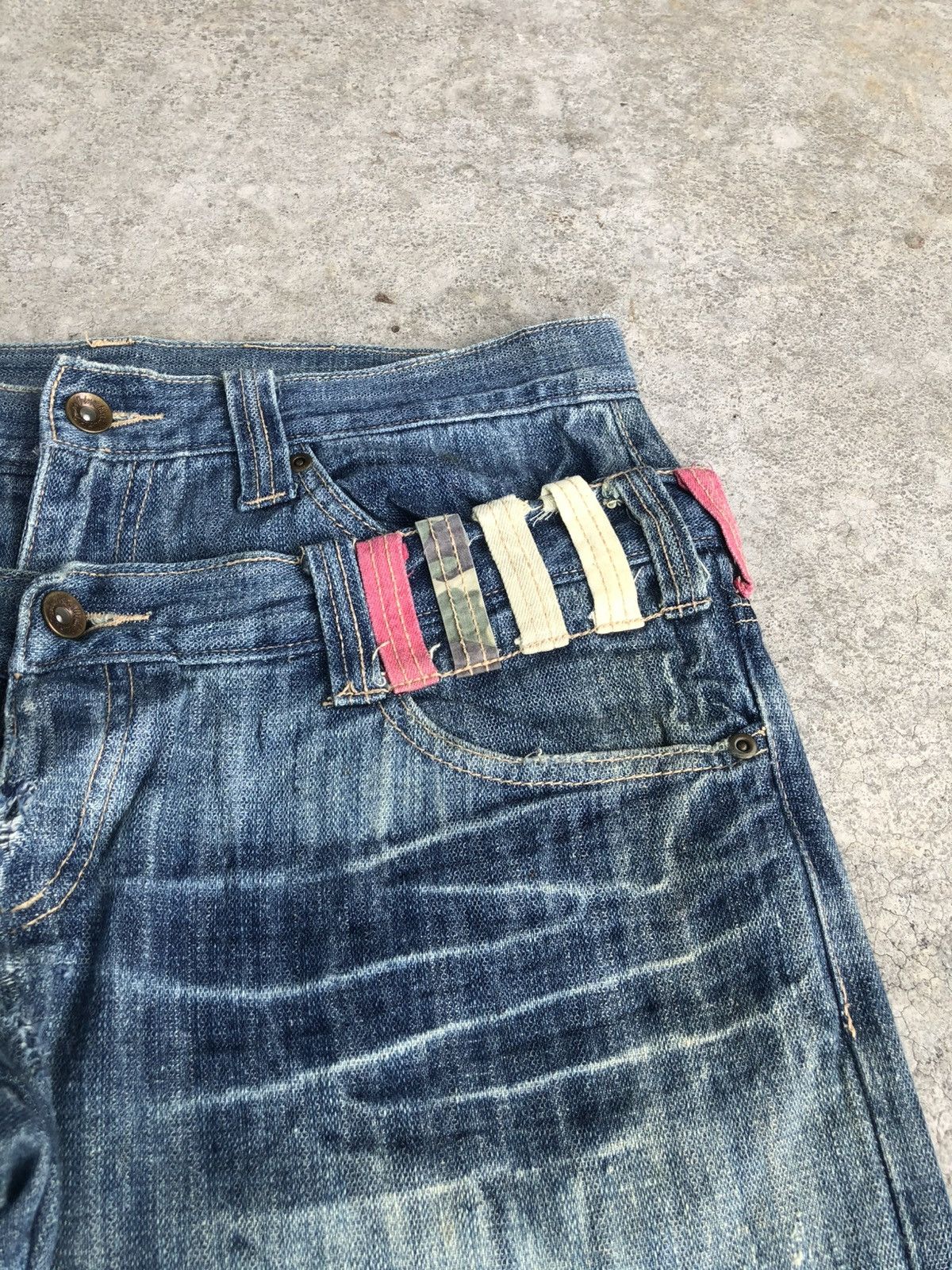 Hysteric Glamour Japanese Gumu Double Waist Distressed Jeans Size US 32 / EU 48 - 16 Thumbnail