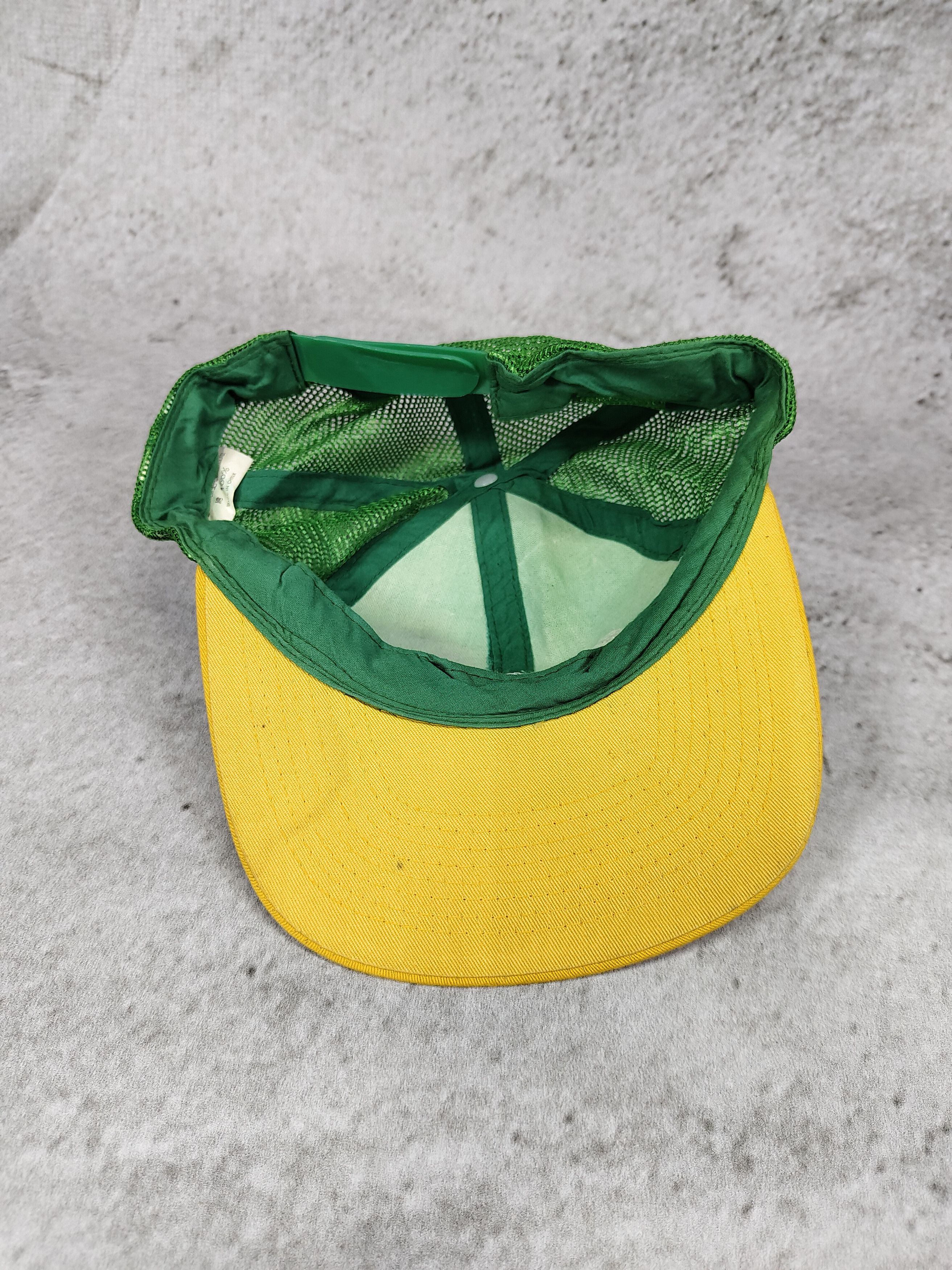 Benetton 90s Benetton🔥F1 Racing Team Embroidered Logo Trucker Hat Size ONE SIZE - 5 Thumbnail