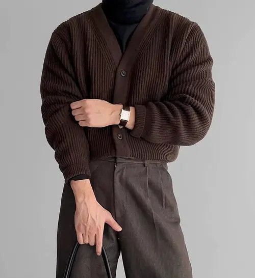 Japanese Brand Vintage Brown Casual Knit Sweater V-Neck Jacket Coat Size US M / EU 48-50 / 2 - 1 Thumbnail