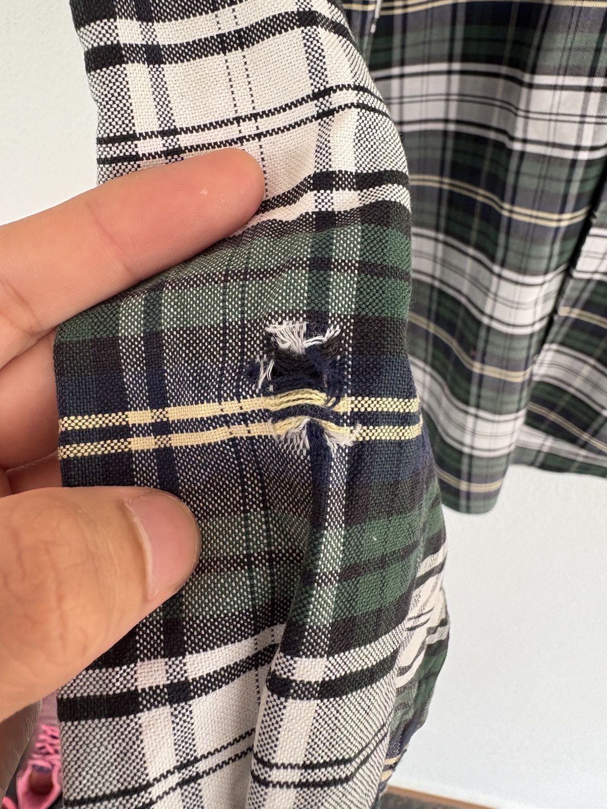 Tommy Hilfiger Authentic ‼️Vintage 90s Tommy Hillfiger Checked Vintage Logo Size US L / EU 52-54 / 3 - 6 Thumbnail