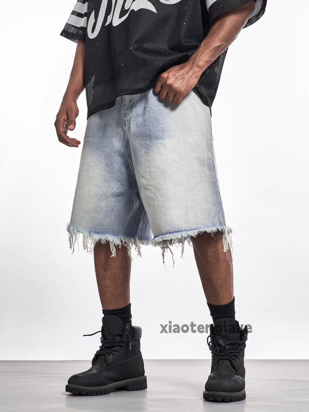 Designer Unisex washed faded loose baggy ripped damaged shorts Size US 32 / EU 48 - 3 Thumbnail