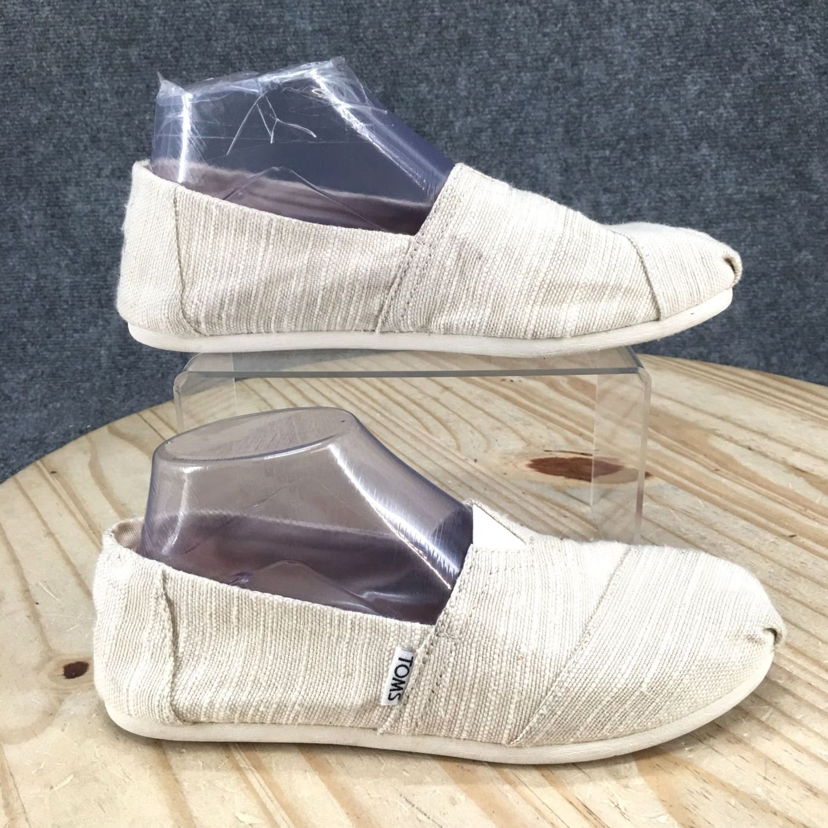 Toms TOMS Shoes Womens Casual Slip-On Flat Comfort Cream Canvas Low Top 7.5 Size UK 5.5 US 7.5 EU 38 Ivory Womens Shoes Slip-On Flat Casual Size M / US 6-8 / IT 42-44 - 2 Thumbnail