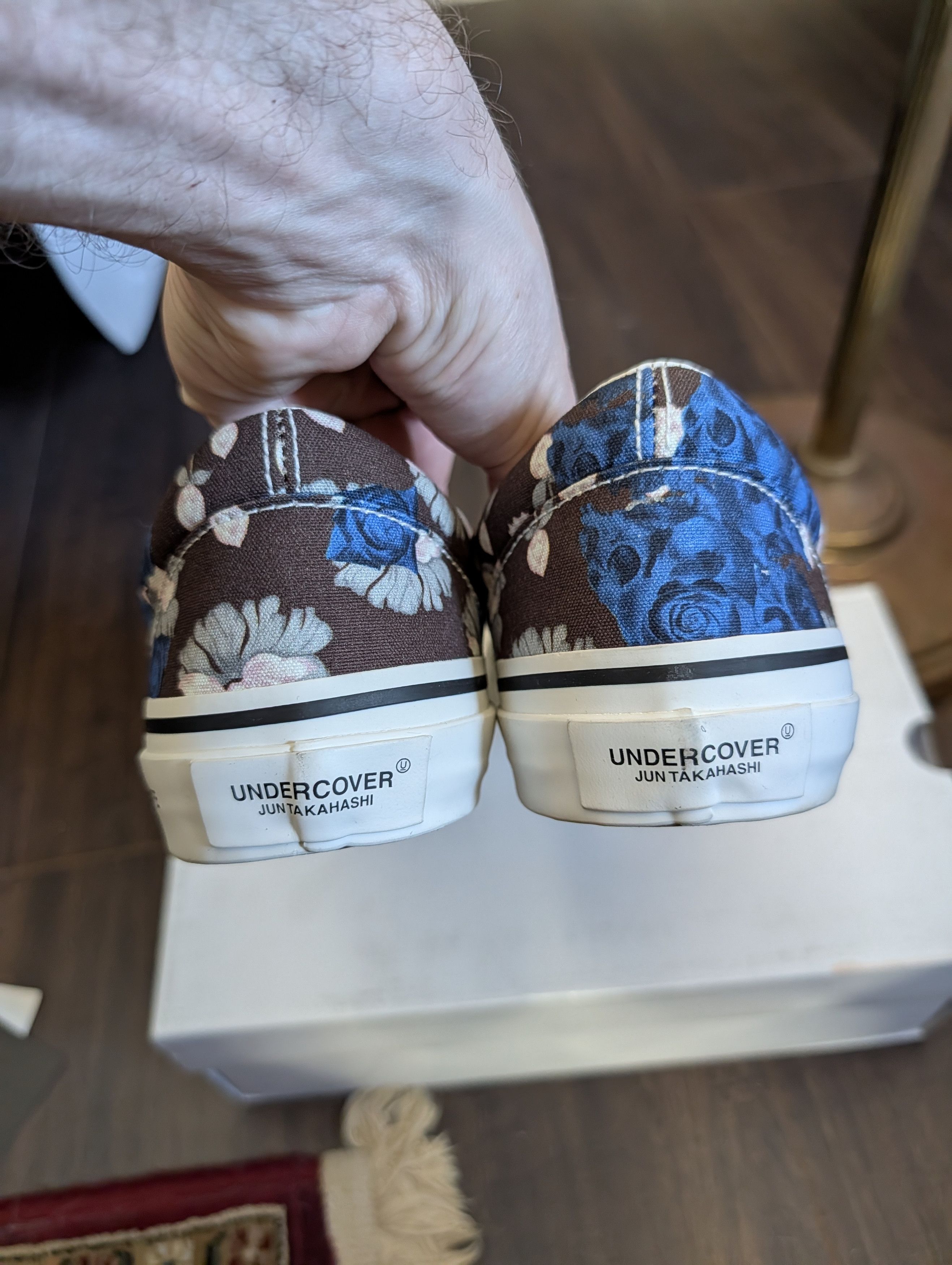 Undercover NEW IN BOX Blue floral low top mainline sneakers sz L Size US 8.5 / EU 41-42 - 5 Thumbnail