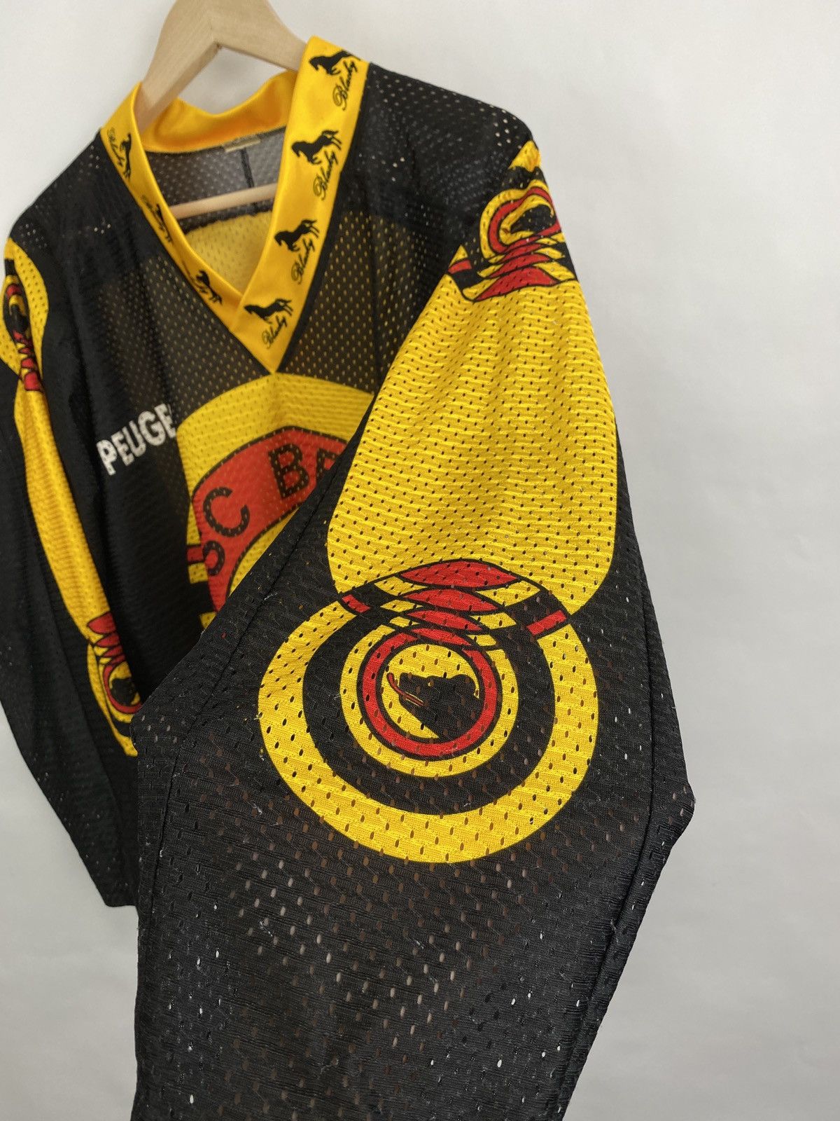 NHL 🇨🇭 Vintage 90s SC Bern Switzerland Hockey Jersey Peugeot Size US M / EU 48-50 / 2 - 8 Thumbnail