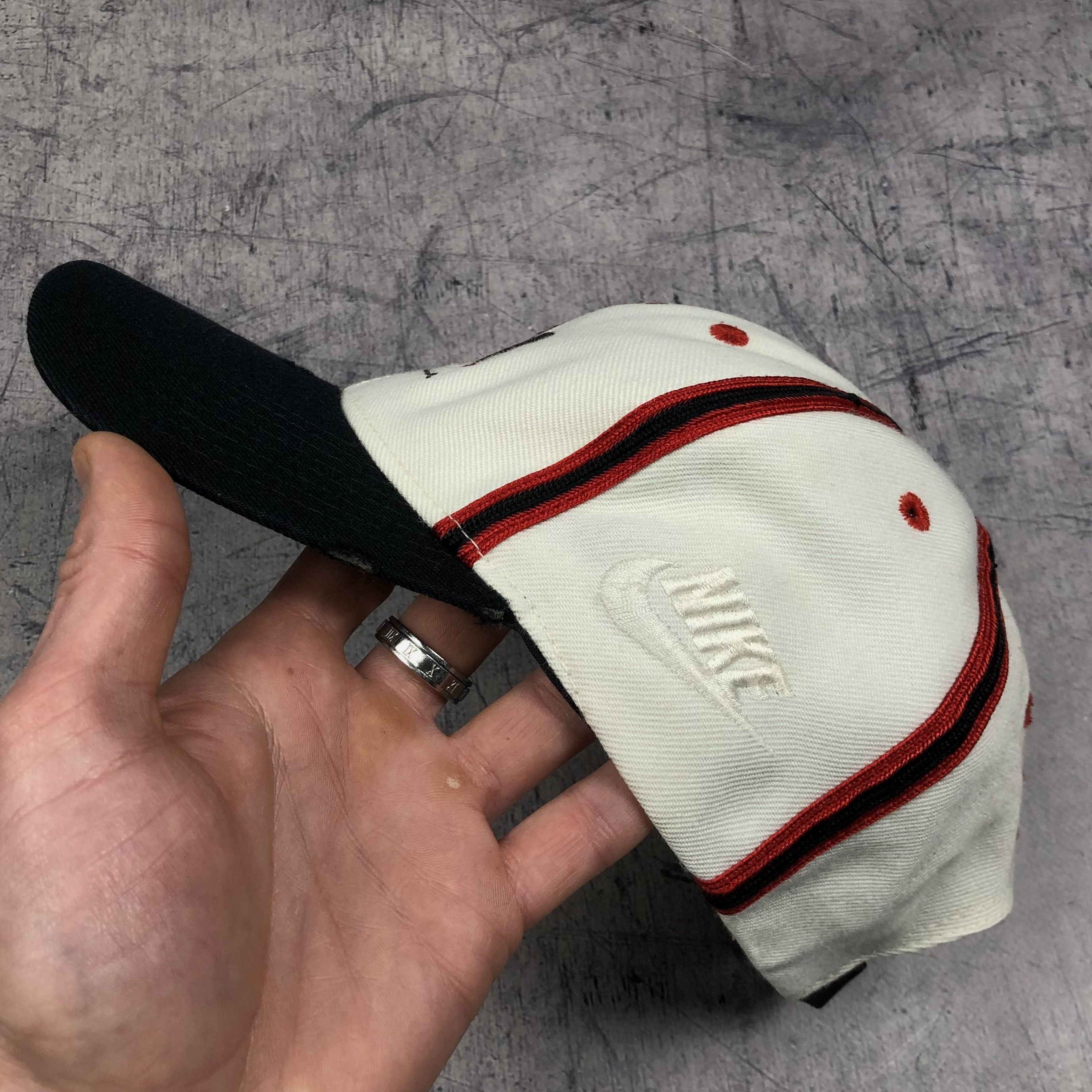 Jordan Brand Rare 90s Air Jordan Nike Striped Vintage Cap Size ONE SIZE - 7 Thumbnail