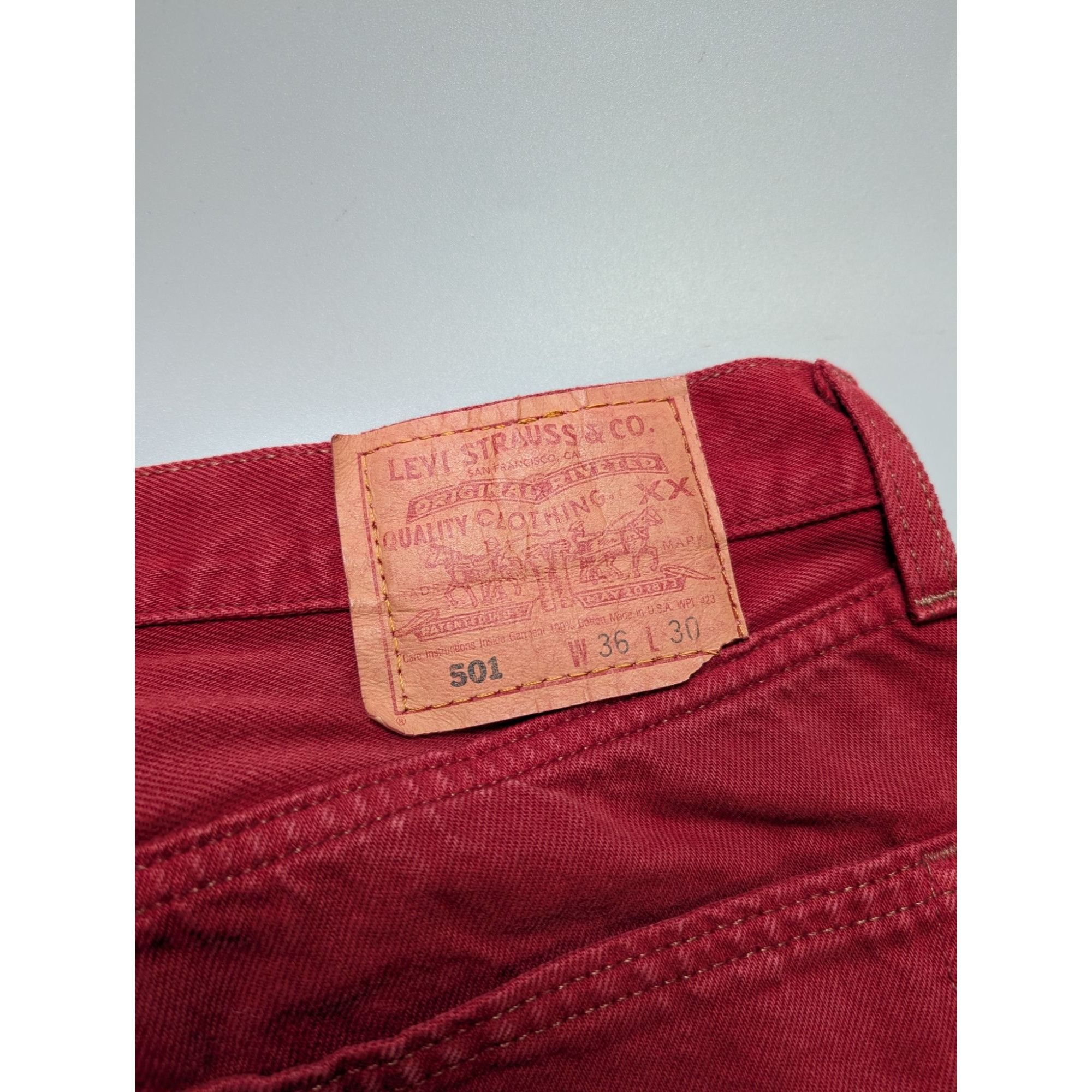 Levi's Vintage Clothing Levi's 501 Made In USA RARE Red Denim Jeans Pants (Y1077) Size US 36 / EU 52 - 11 Thumbnail