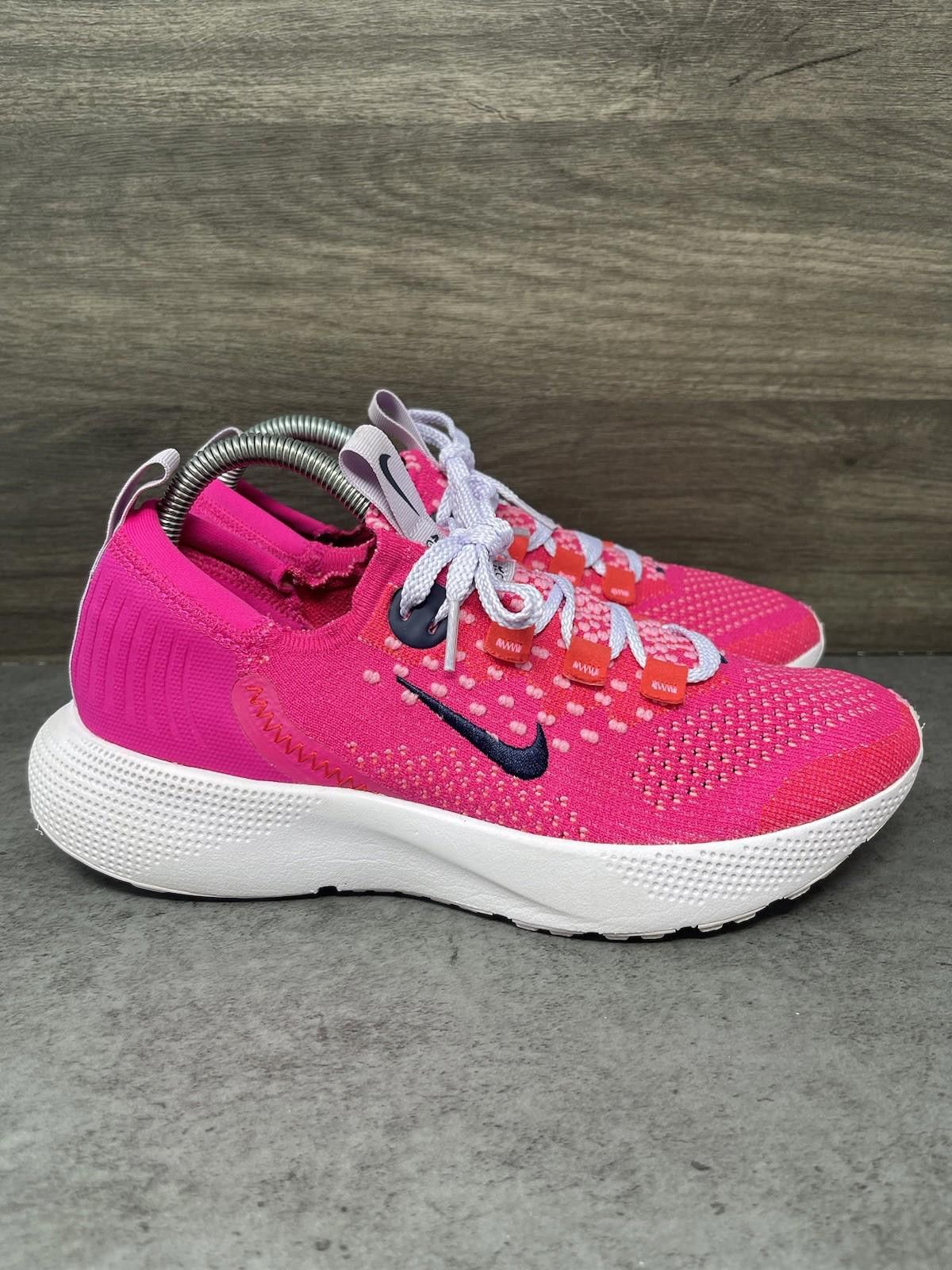Nike Nike React Escape Run Shoes Womens Size 8 Pink Flyknit FK Size US 8 / IT 38 - 5 Thumbnail