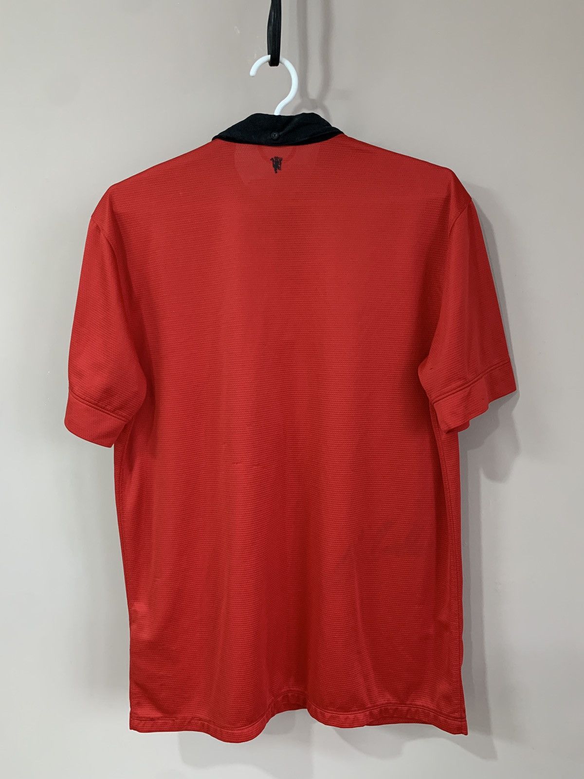Nike MANCHESTER UNITED 2013 Home Football NIKE SHIRT Jersey Sz M Size US M / EU 48-50 / 2 - 2 Thumbnail