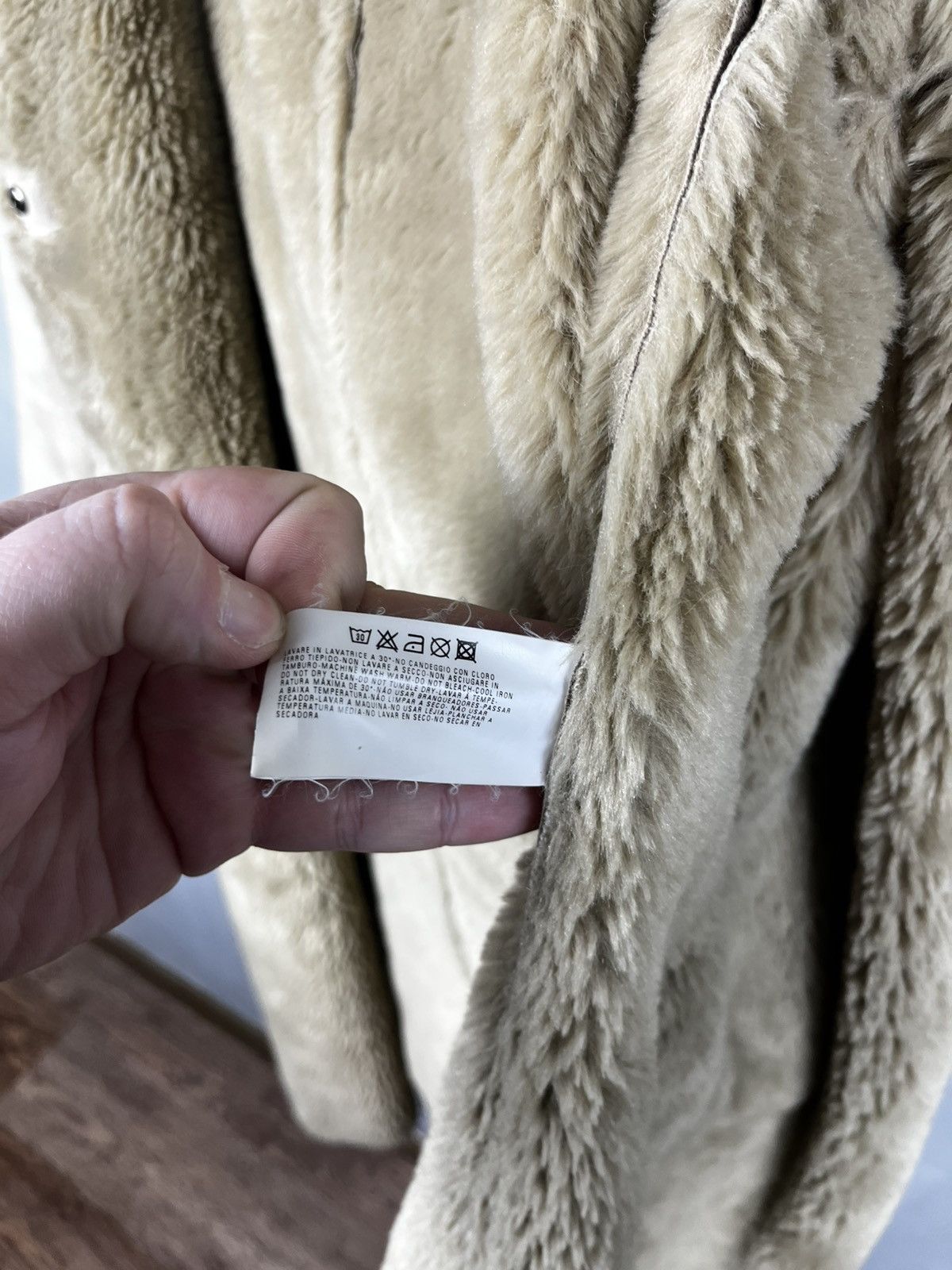 Giorgio Armani Armani cost shearling jacket vintage 90s huster glamour Size XL / US 12-14 / IT 48-50 - 17 Thumbnail
