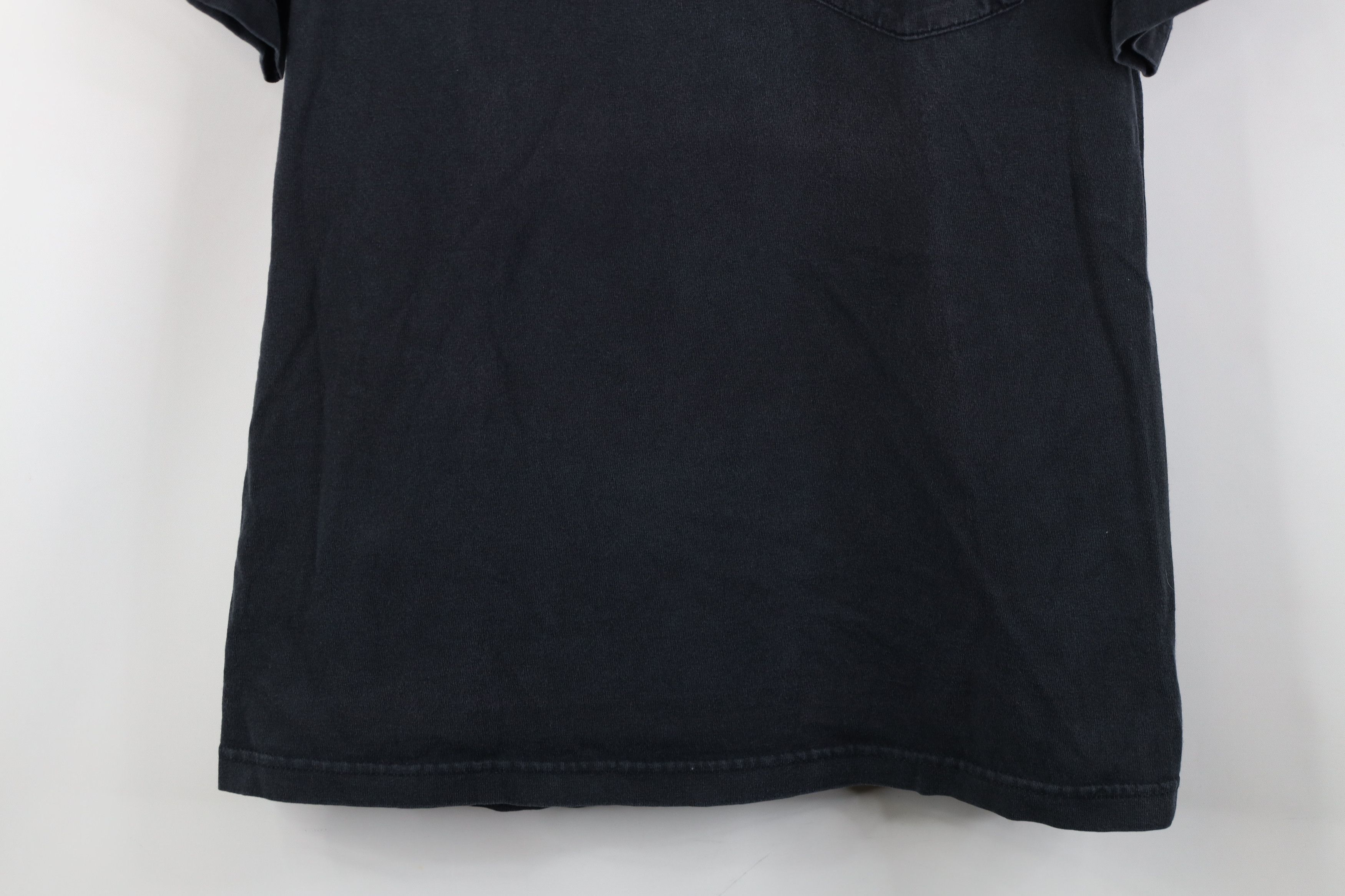 Vintage Vintage Y2K 2001 Halloween Boot Hill Saloon T-Shirt USA Size US M / EU 48-50 / 2 - 3 Thumbnail