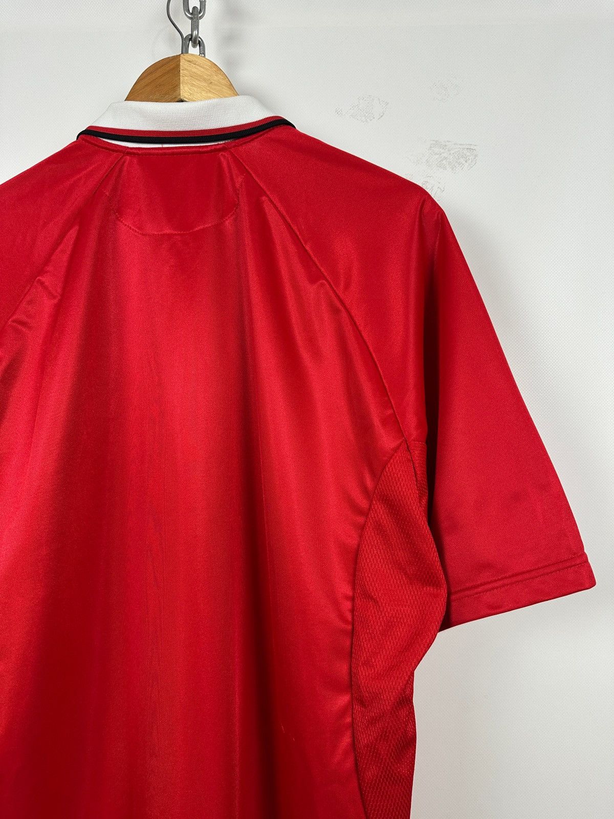 Umbro Vintage 1997-2000 Umbro Manchester United Rare Soccer Jersey Size US XXL / EU 58 / 5 - 21 Thumbnail