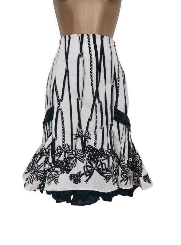 Karen Millen Karen Millen vintage skirt 10 Size 28" / US 6 / IT 42 - 1 Thumbnail
