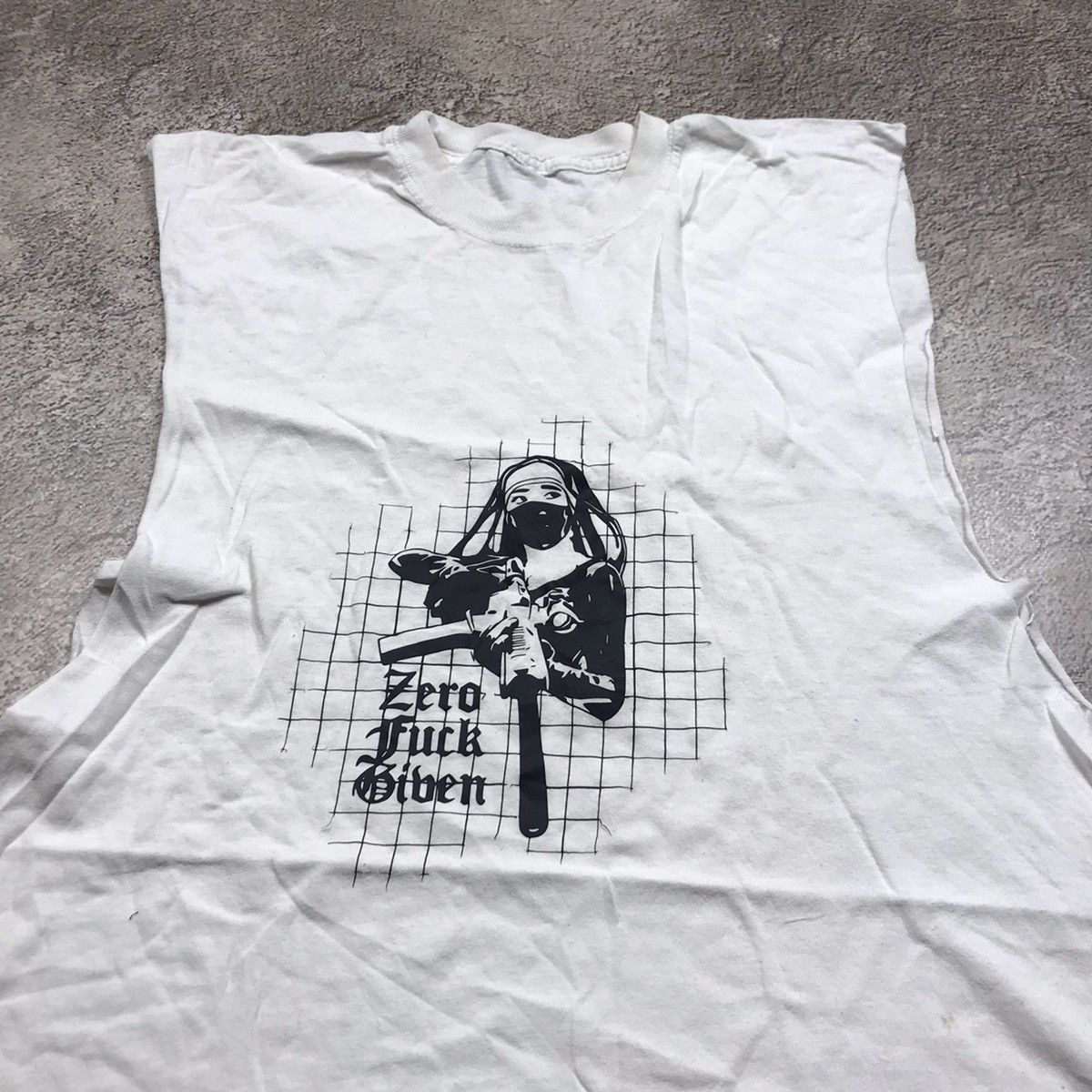 Vintage Vintage 90s Graphic Tank Top Y2K Grunge Streetwear Boxy L Size US L / EU 52-54 / 3 - 3 Thumbnail