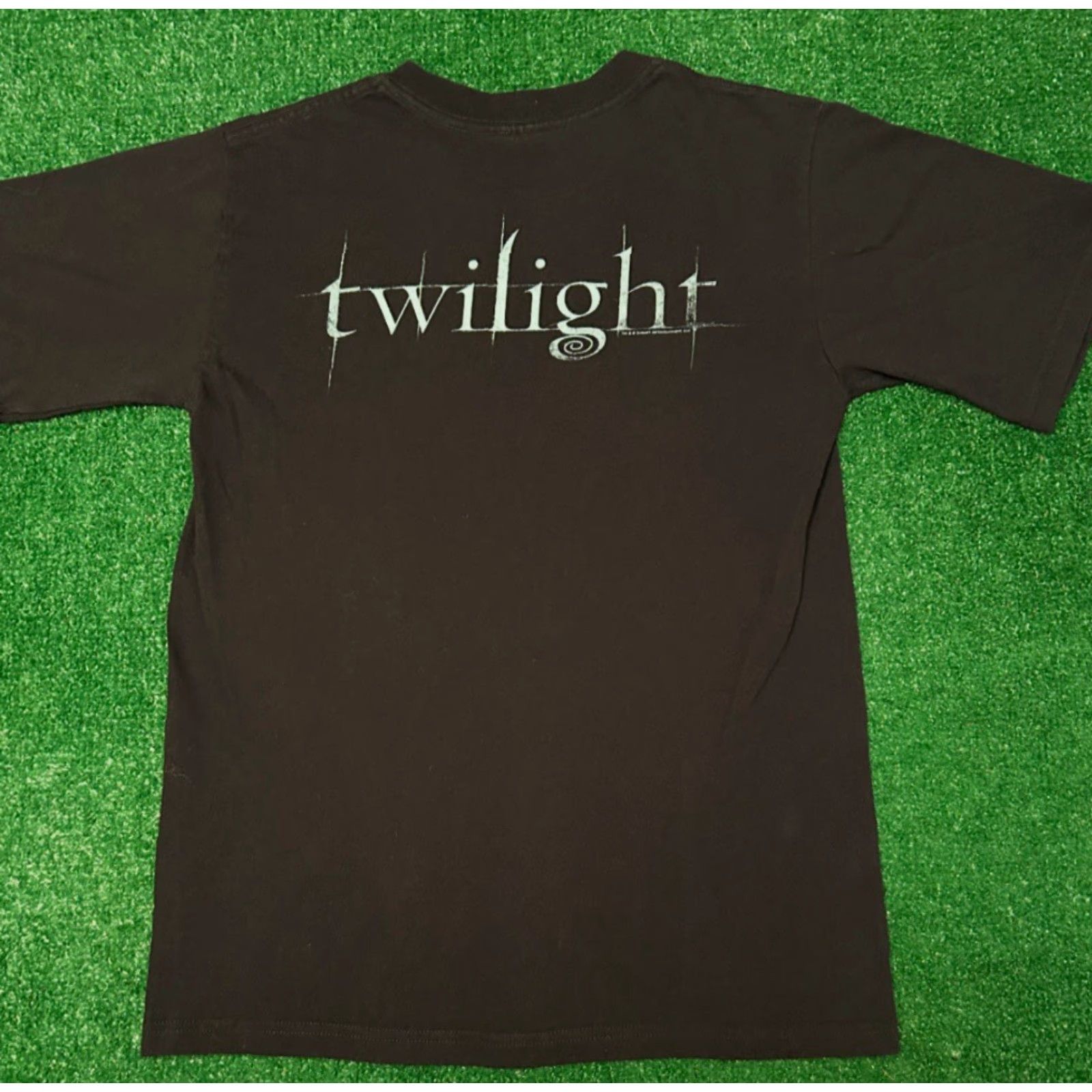 Vintage VINTAGE Twilight Movie Promo Summit Ent Vampire 2000s VTG Shirt S Black Men Short Sleeve T-Shirt Horror Y2K Grunge Punk Movie Theme Women? Size US S / EU 44-46 / 1 - 2 Thumbnail