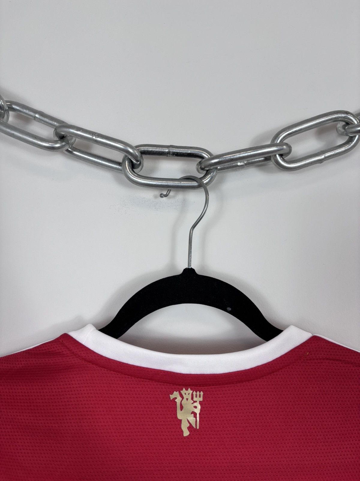 Adidas Adidas Manchester United NWT 2021/22 Toone #7 Soccer Jersey Size US L / EU 52-54 / 3 - 5 Thumbnail