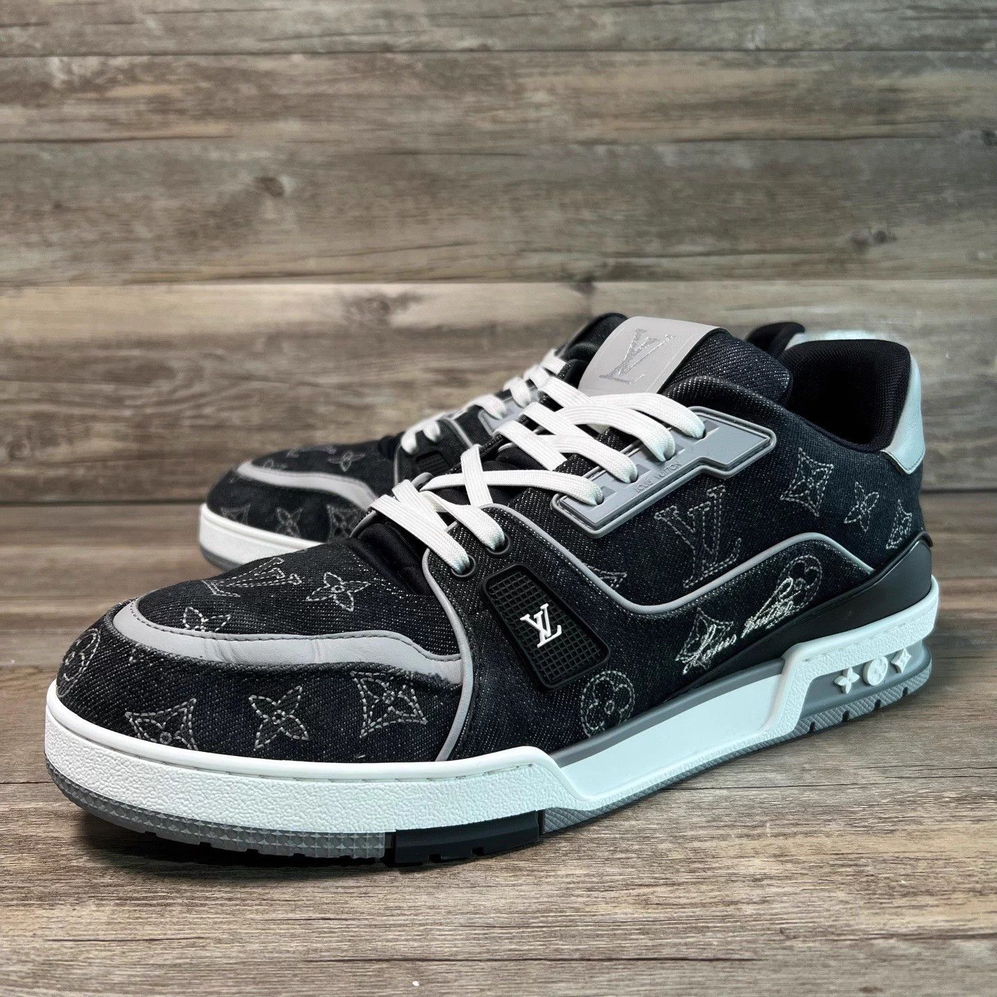 Louis Vuitton LV Trainer 25 Black & White Denim All Over UK10/44 Size US 10 / EU 43 - 1 Thumbnail