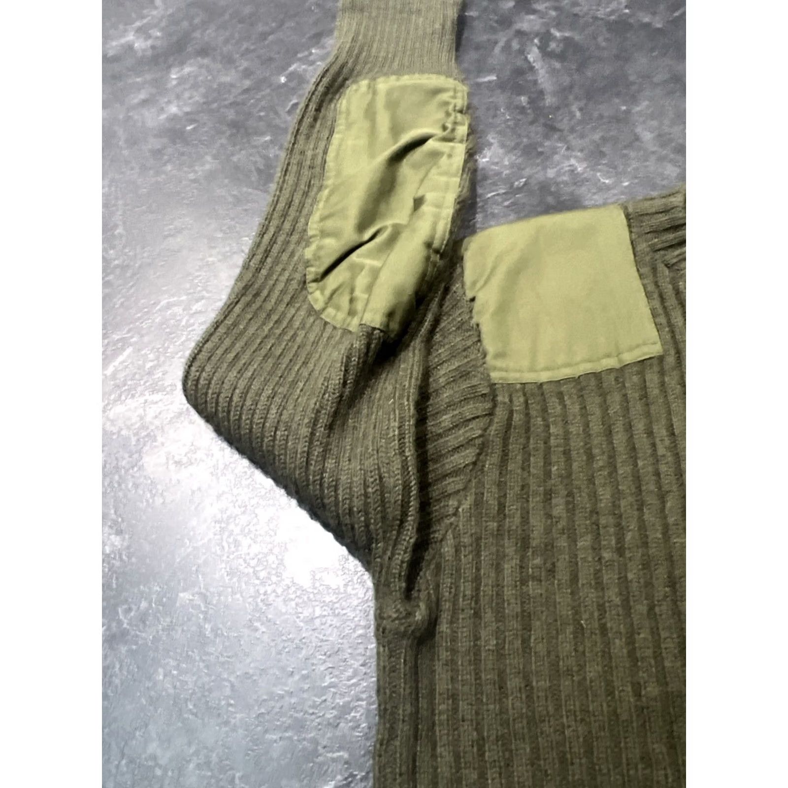 Vintage VINTAGE Cabela's Sweater Mens Knit Pullover Crew Neck Wool Green M UK 44 Wool UK Size US M / EU 48-50 / 2 - 5 Thumbnail