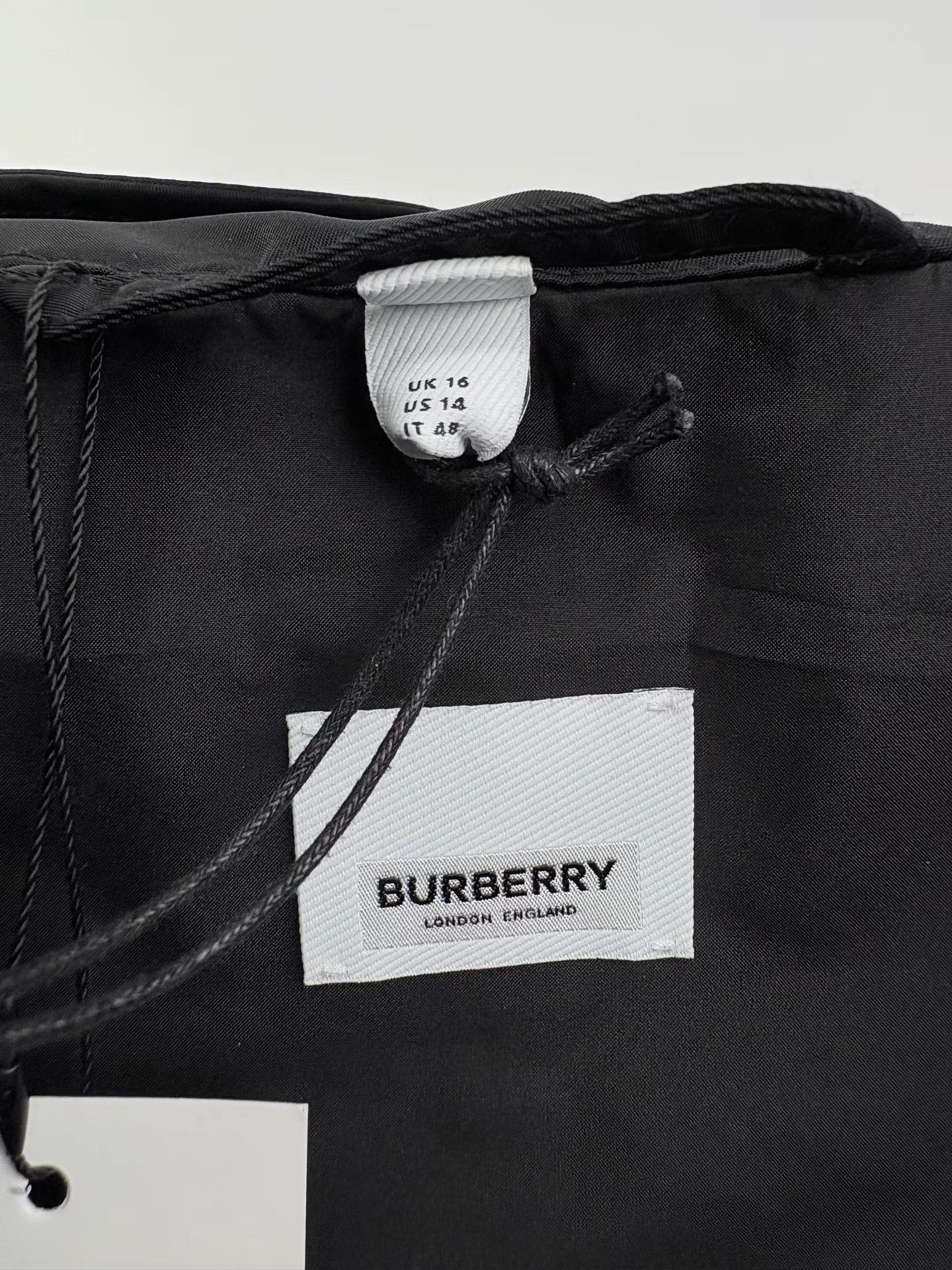 Burberry BURBERRY Nylon Mid-Length Belted Trench Coat Size US XXL / EU 58 / 5 - 4 Thumbnail