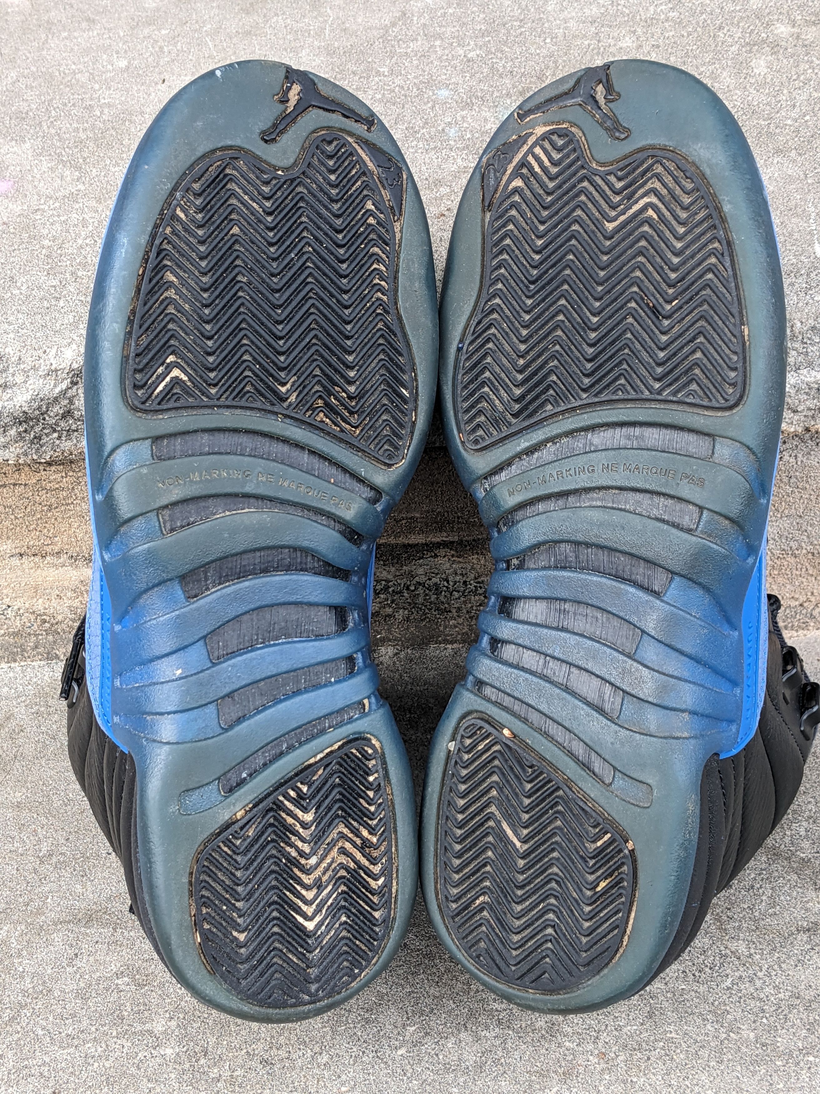 Jordan Brand × Nike Air Jordan 12 Retro Black Game Royal 153265-014 Size 6.5Y Size US 6.5 / EU 39-40 - 9 Thumbnail