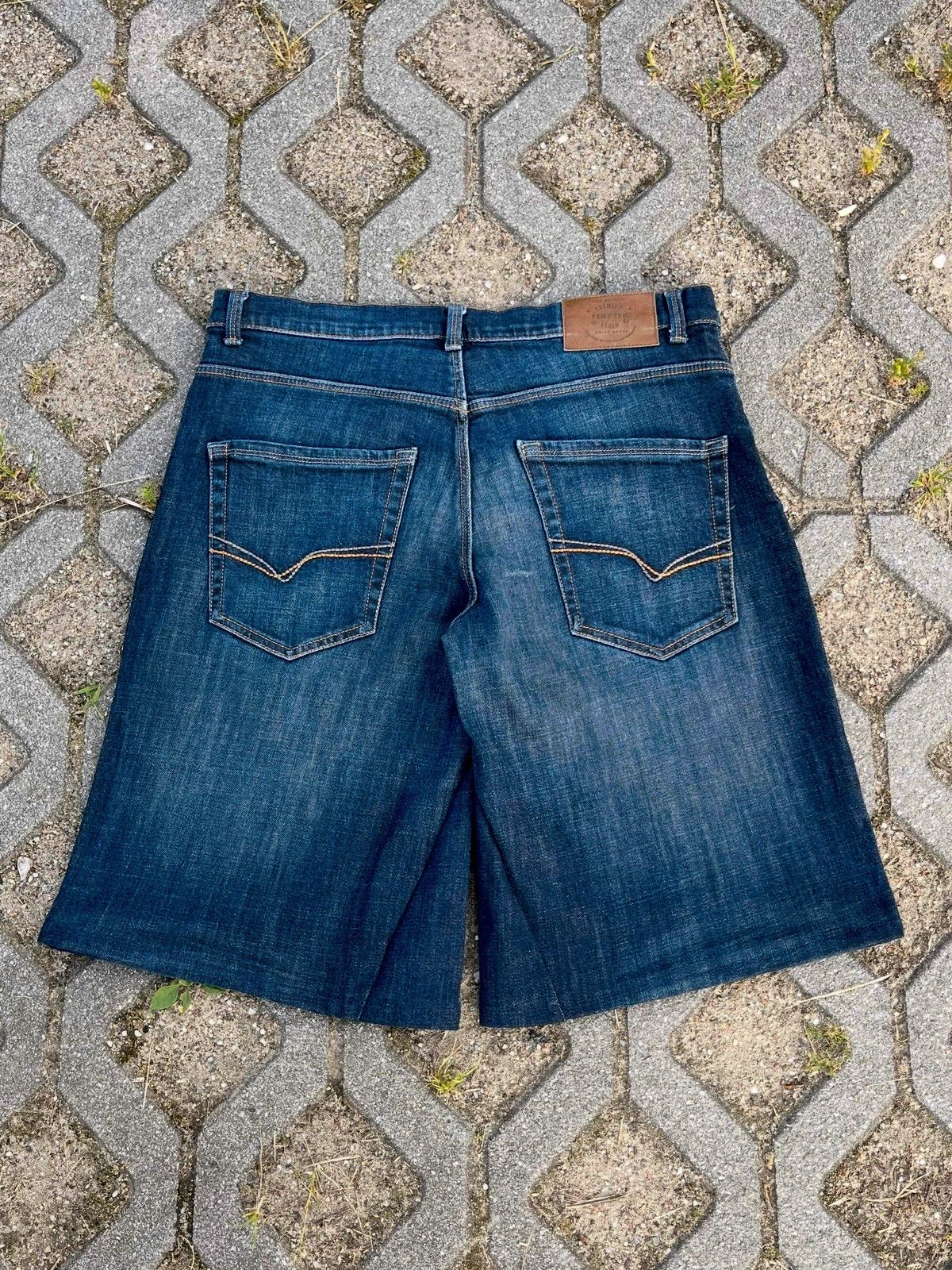 Handmade Vintage Custom Reworked Upcycled Denim Baggy Shorts Size US 32 / EU 48 - 3 Thumbnail