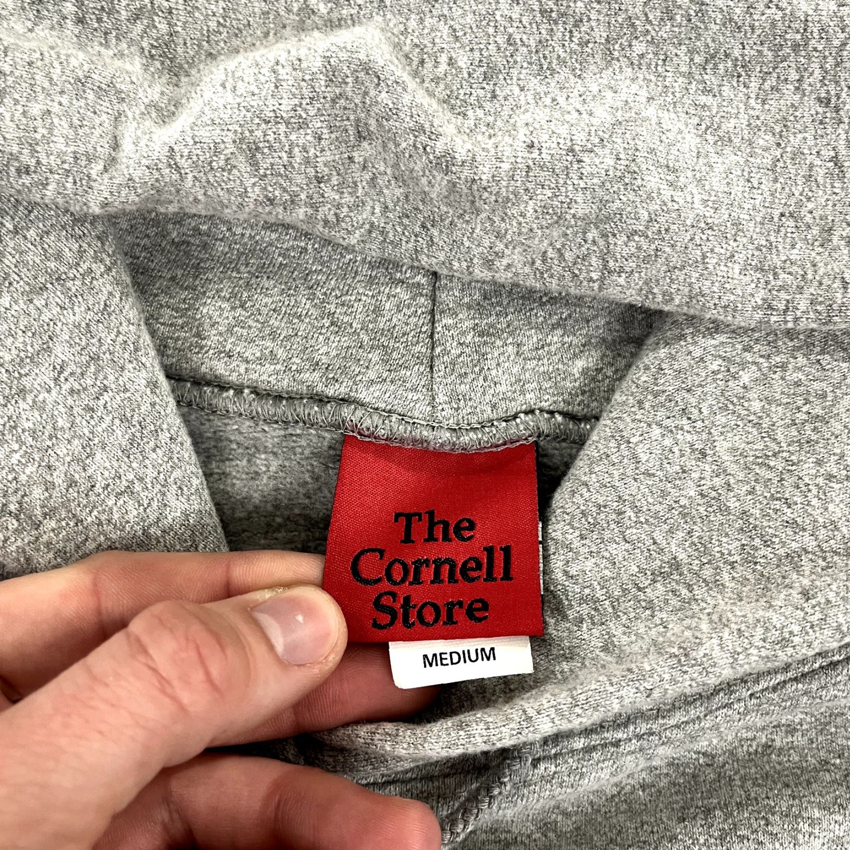 Vintage VINTAGE Cornell University Hoodie Mens Medium Gray Sweatshirt Pullover College Logo Logo Embroidered College Sports U.S. Size US M / EU 48-50 / 2 - 3 Thumbnail