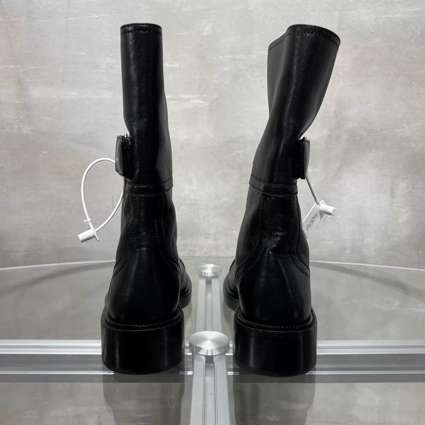 Chanel Chanel Black Gold Mid-Calf Riding Boots Women's 36 Size US 5.5 / IT 35.5 - 6 Thumbnail