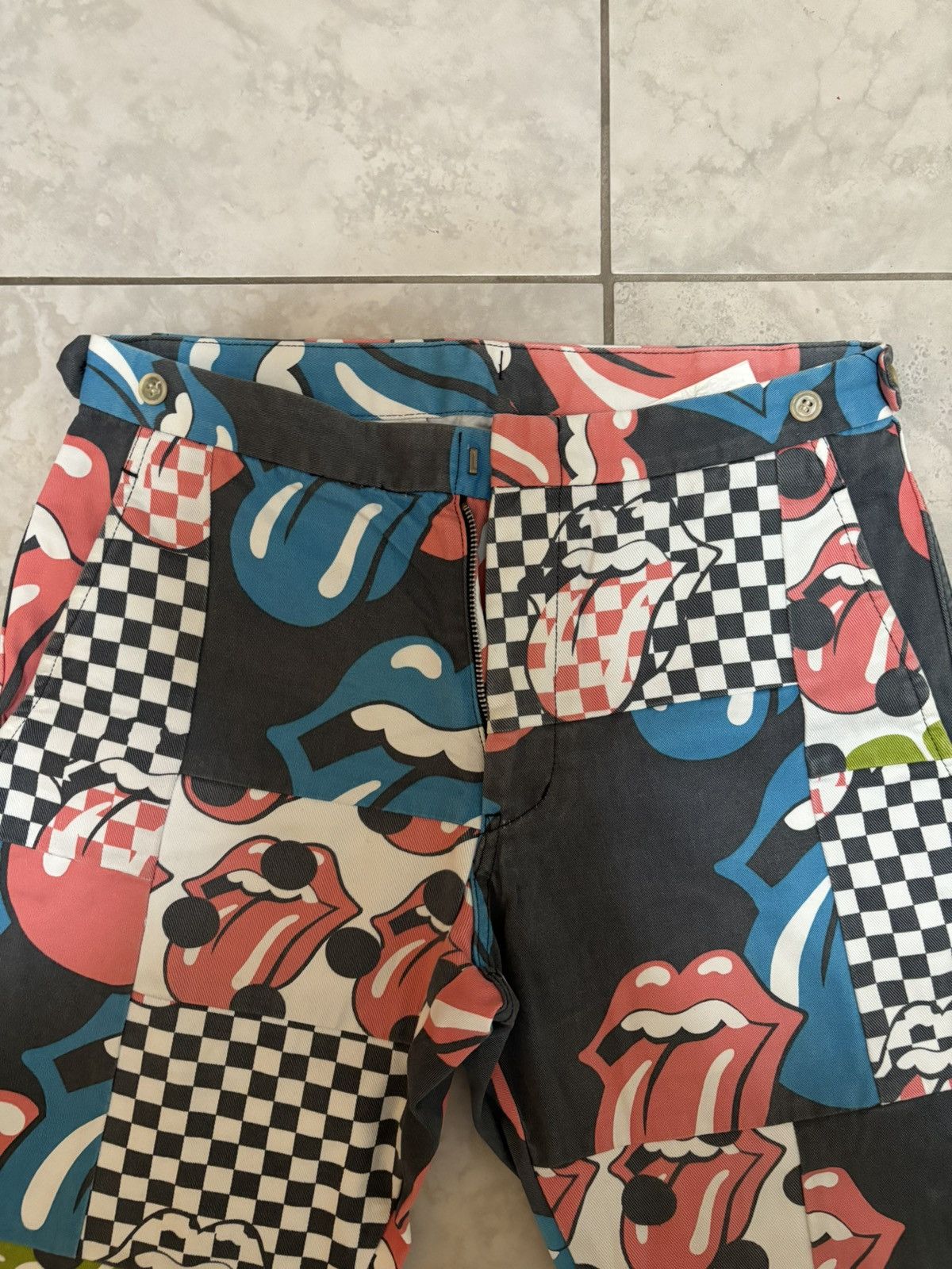 Comme des Garcons Rare Comme Des Garcons Homme SS 2006 Rolling Stones pants Size US 32 / EU 48 - 2 Thumbnail