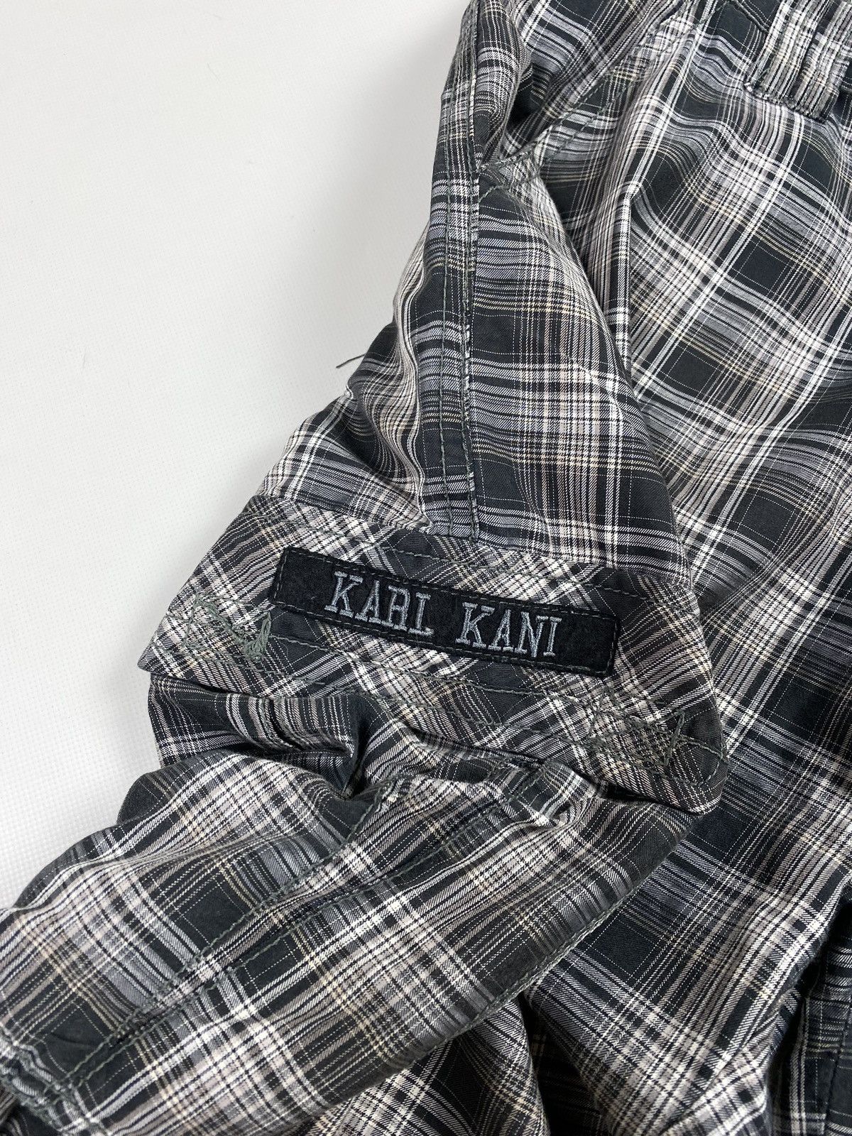 Karl Kani × Vintage Karl Kani men’s checked cargo rap shorts size 36 Size US 36 / EU 52 - 7 Thumbnail
